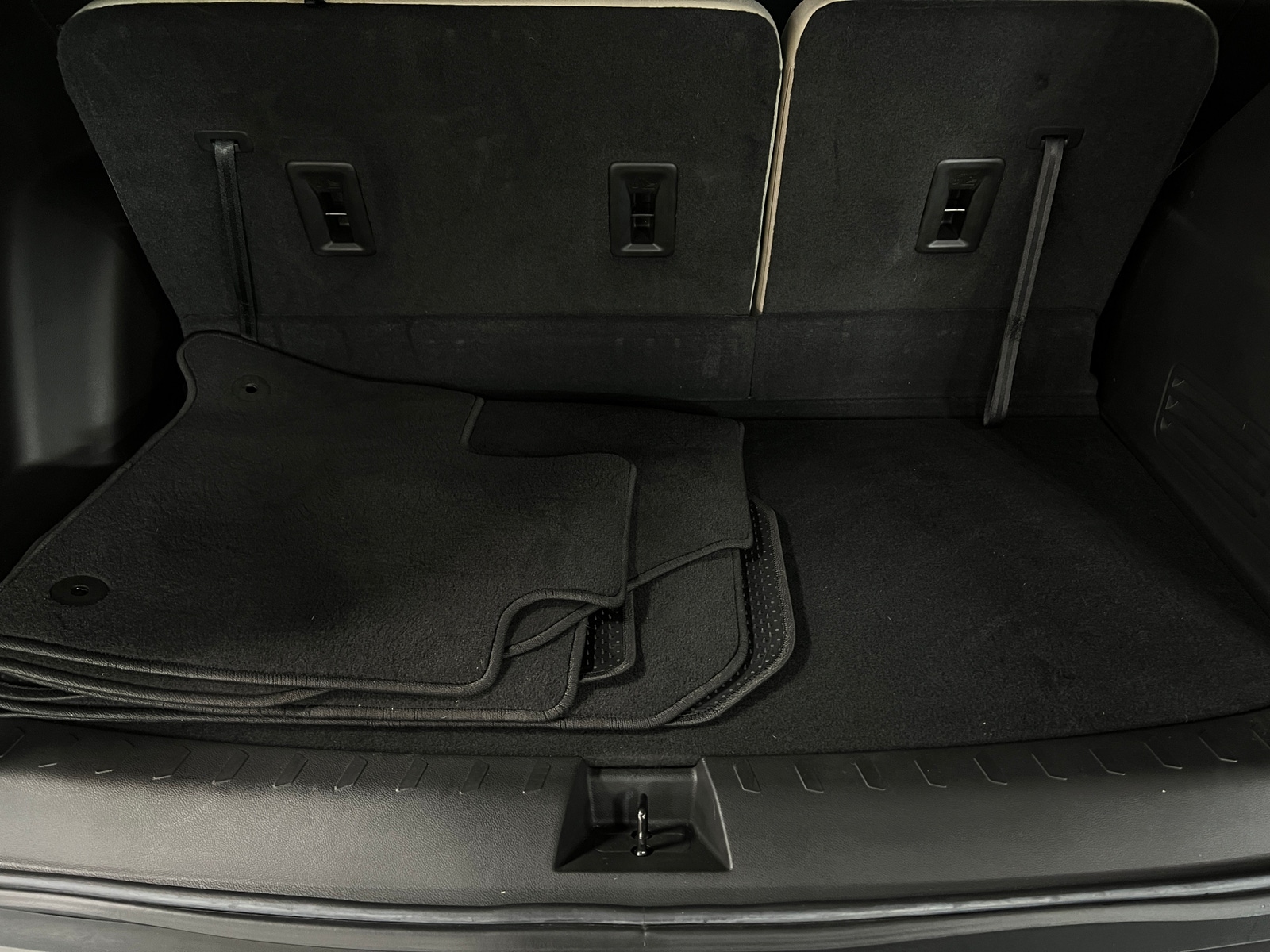 Thumbnail: 2023 Chevrolet Traverse - 7