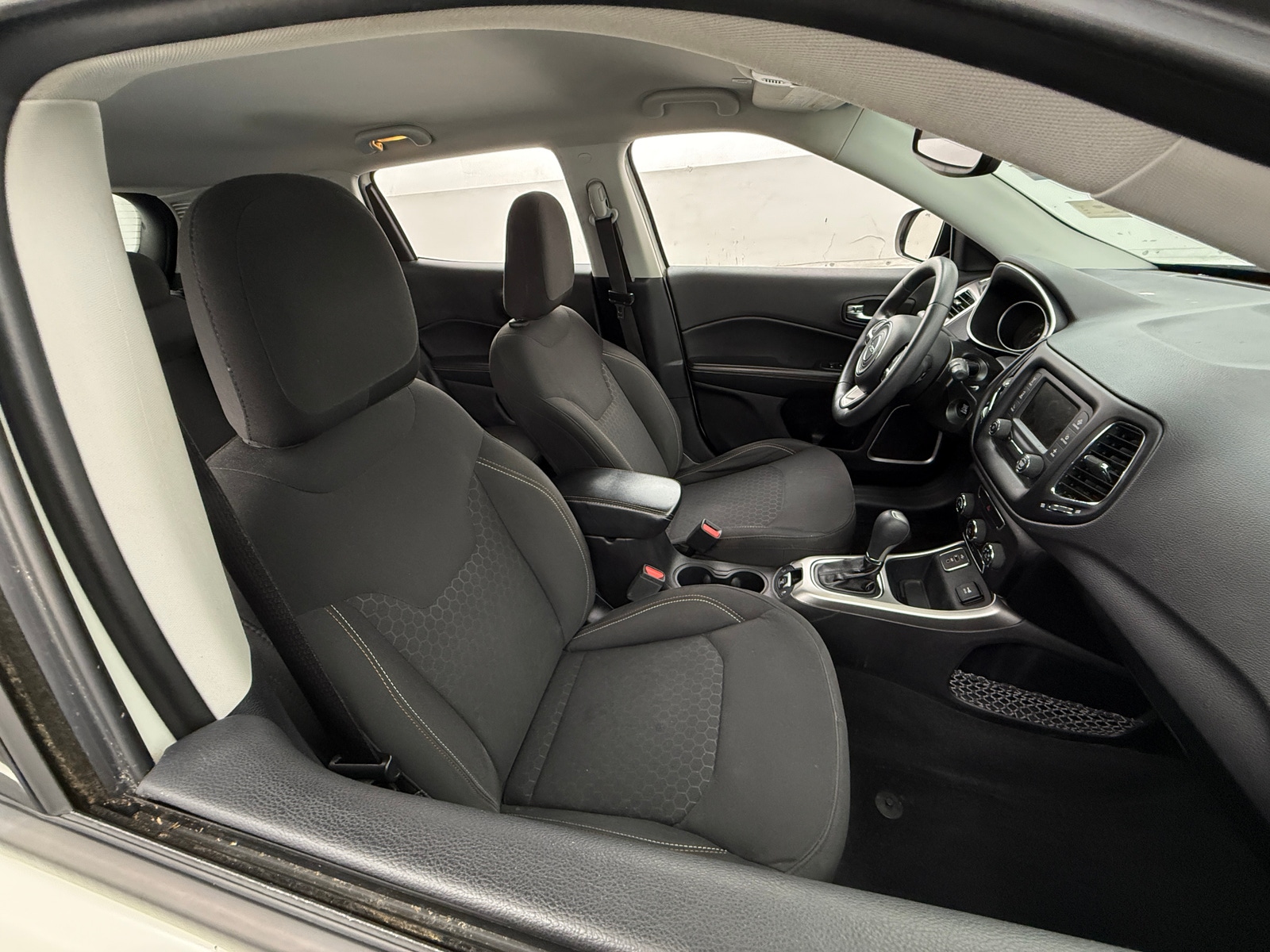 Thumbnail: 2018 Jeep Compass - 2