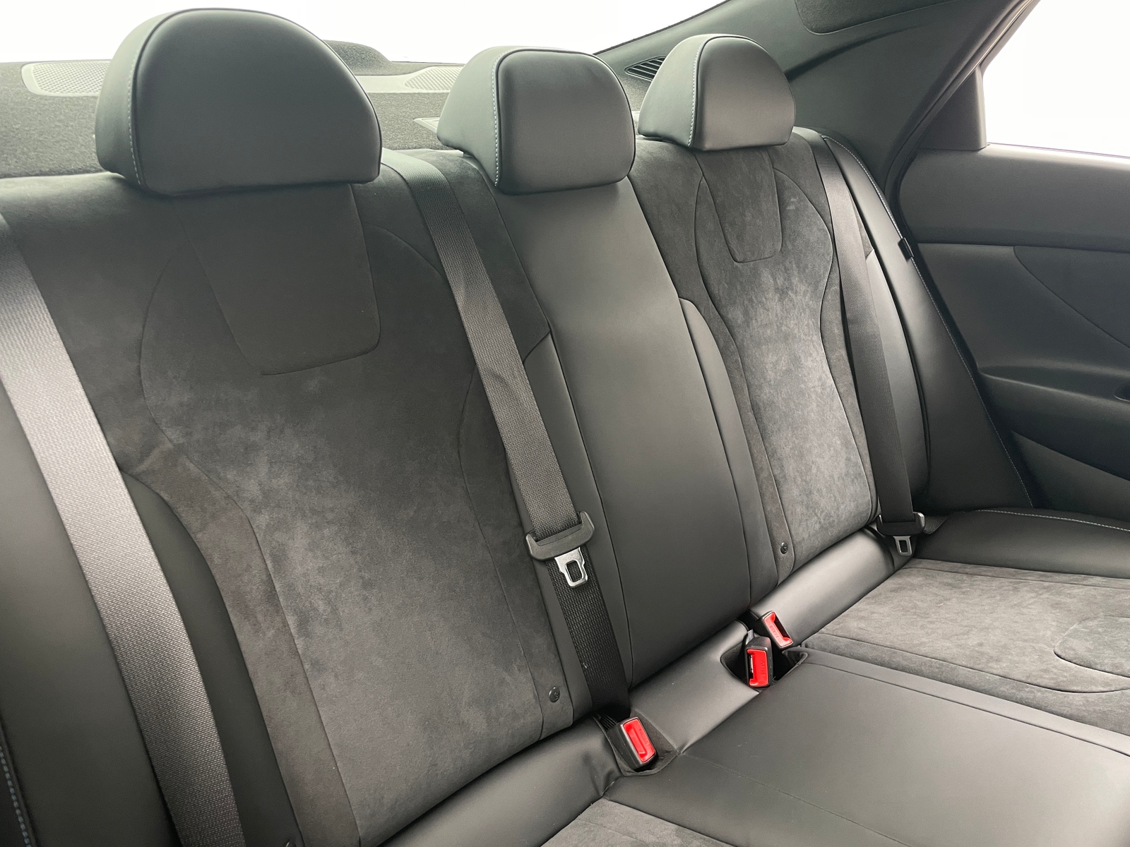 Thumbnail: 2025 Hyundai Elantra - 5