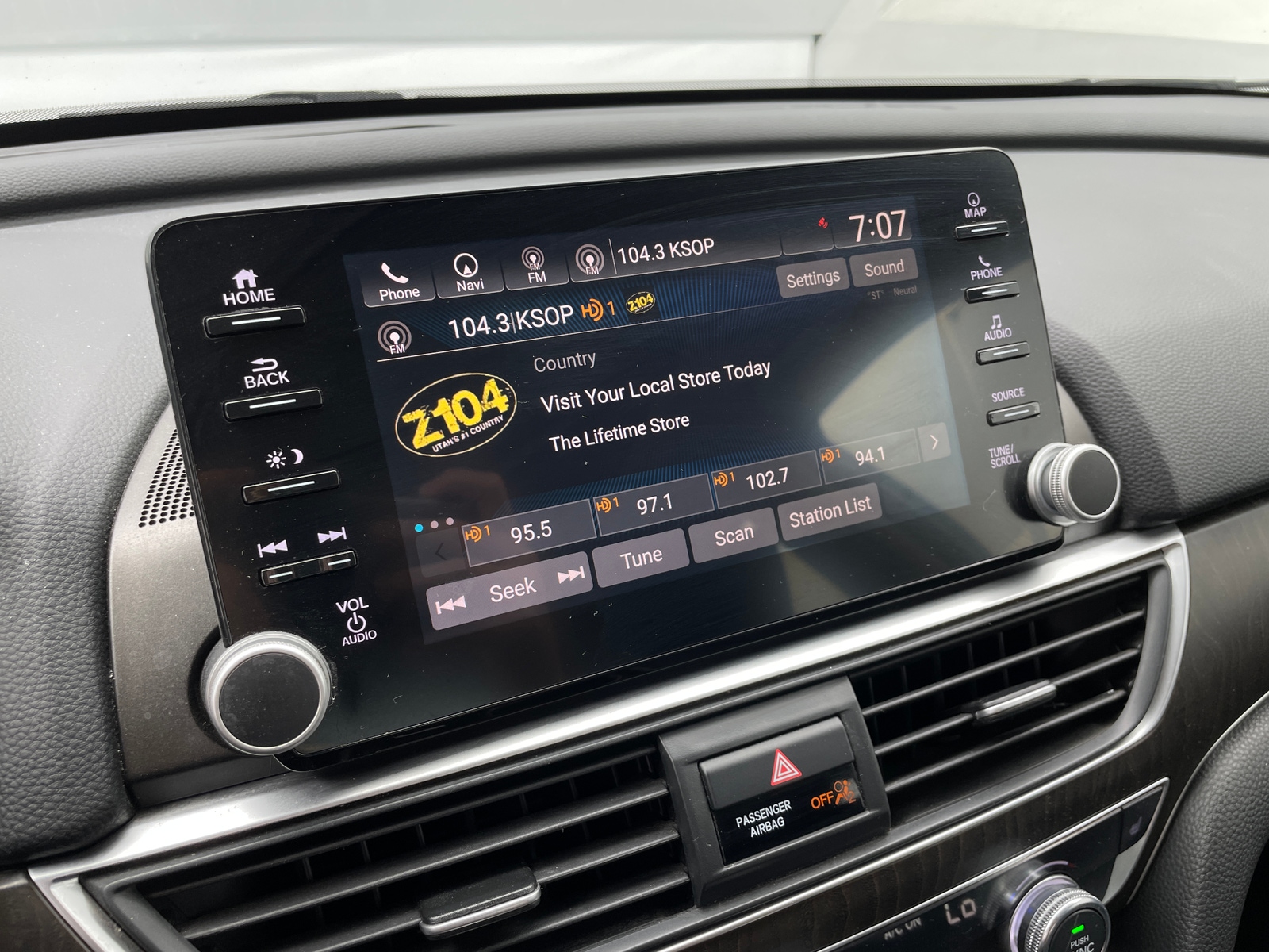 Thumbnail: 2018 Honda Accord - 3