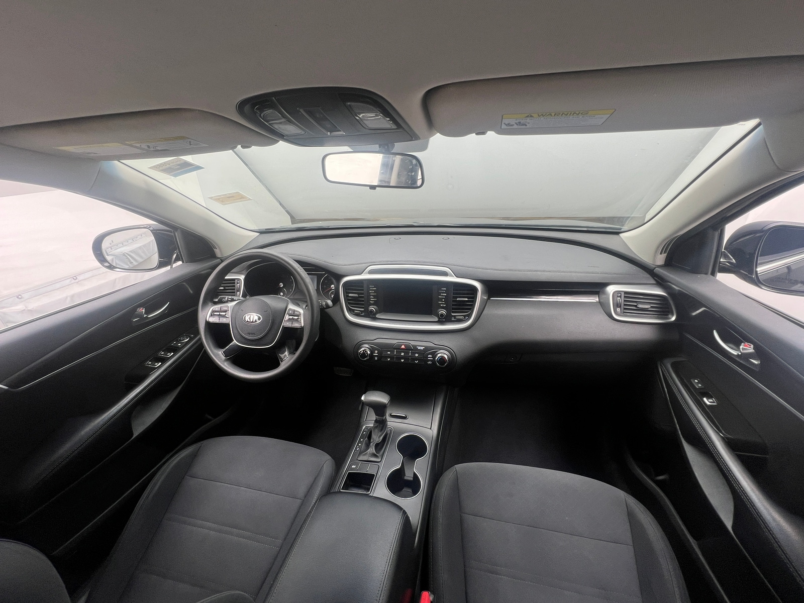 Thumbnail: 2019 Kia Sorento - 3