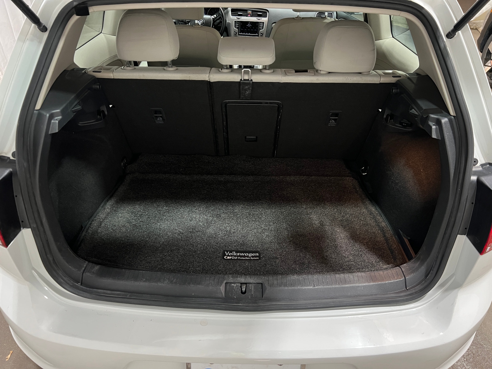 Thumbnail: 2016 Volkswagen Golf - 7