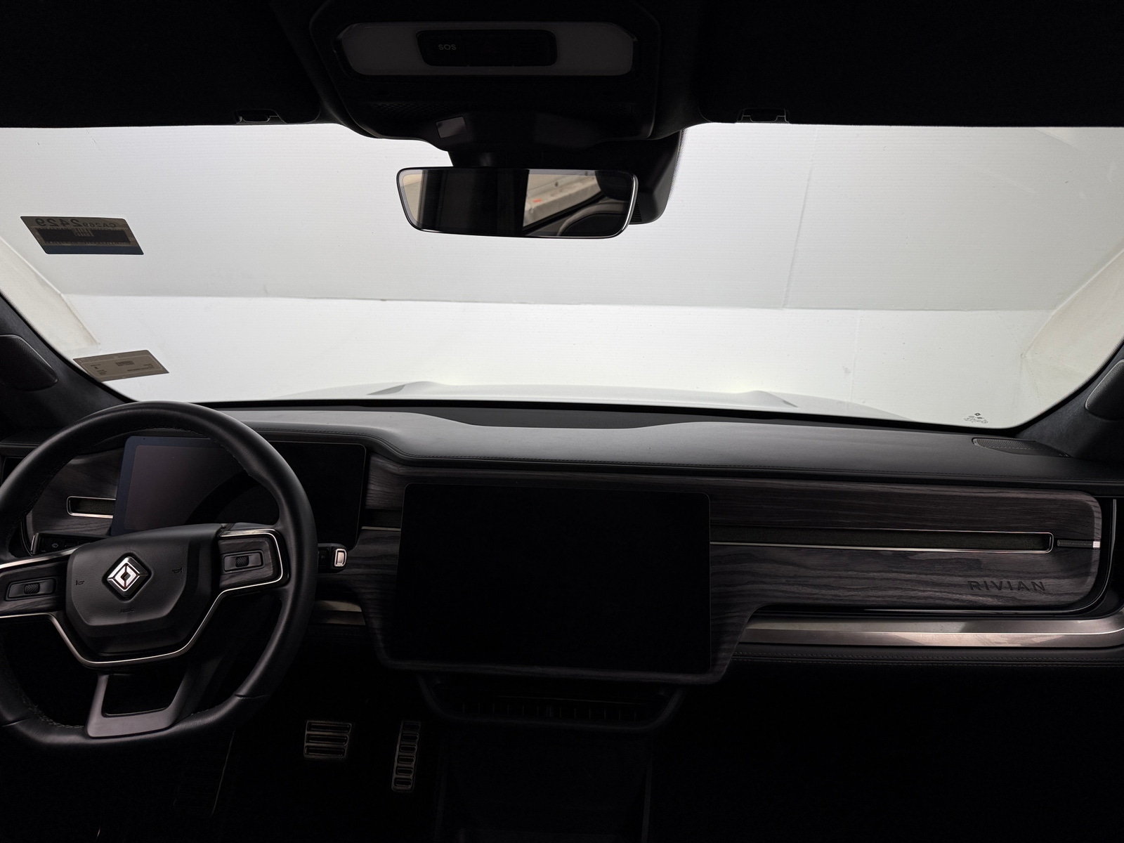 Thumbnail: 2022 Rivian R1T - 2