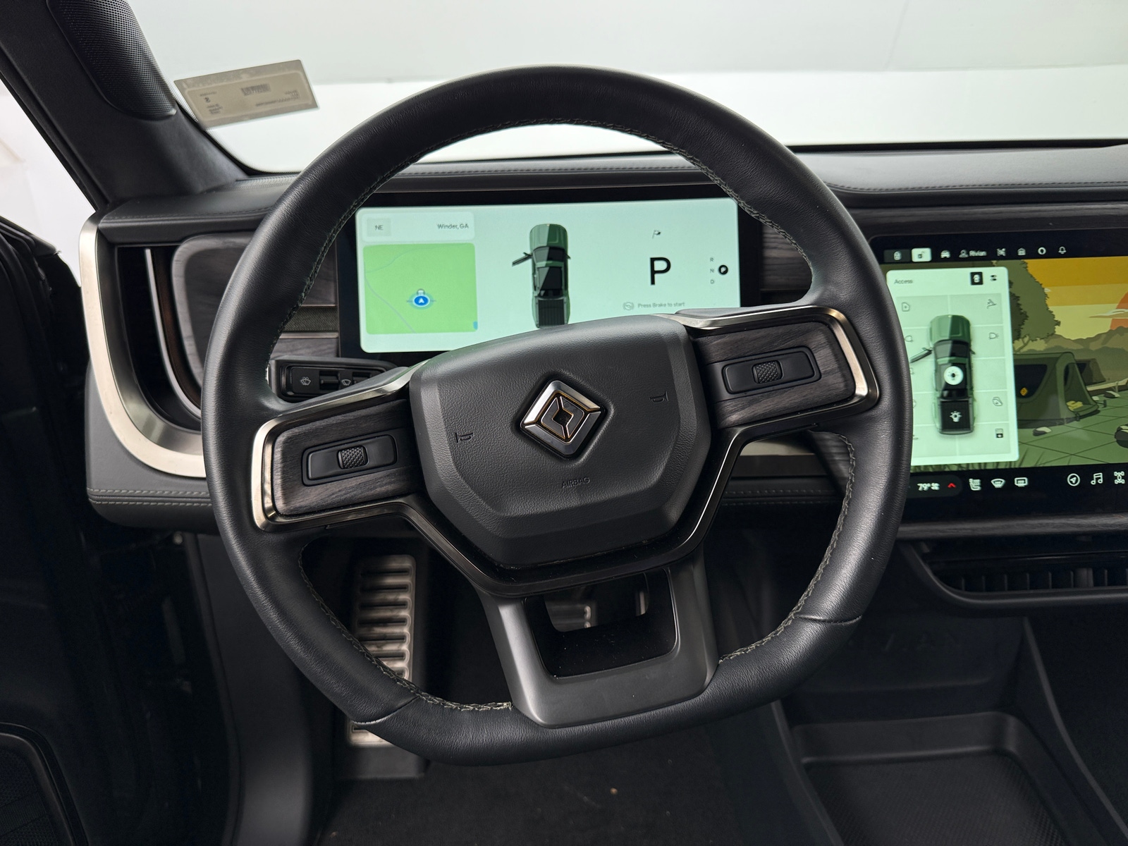 Thumbnail: 2022 Rivian R1T - 4