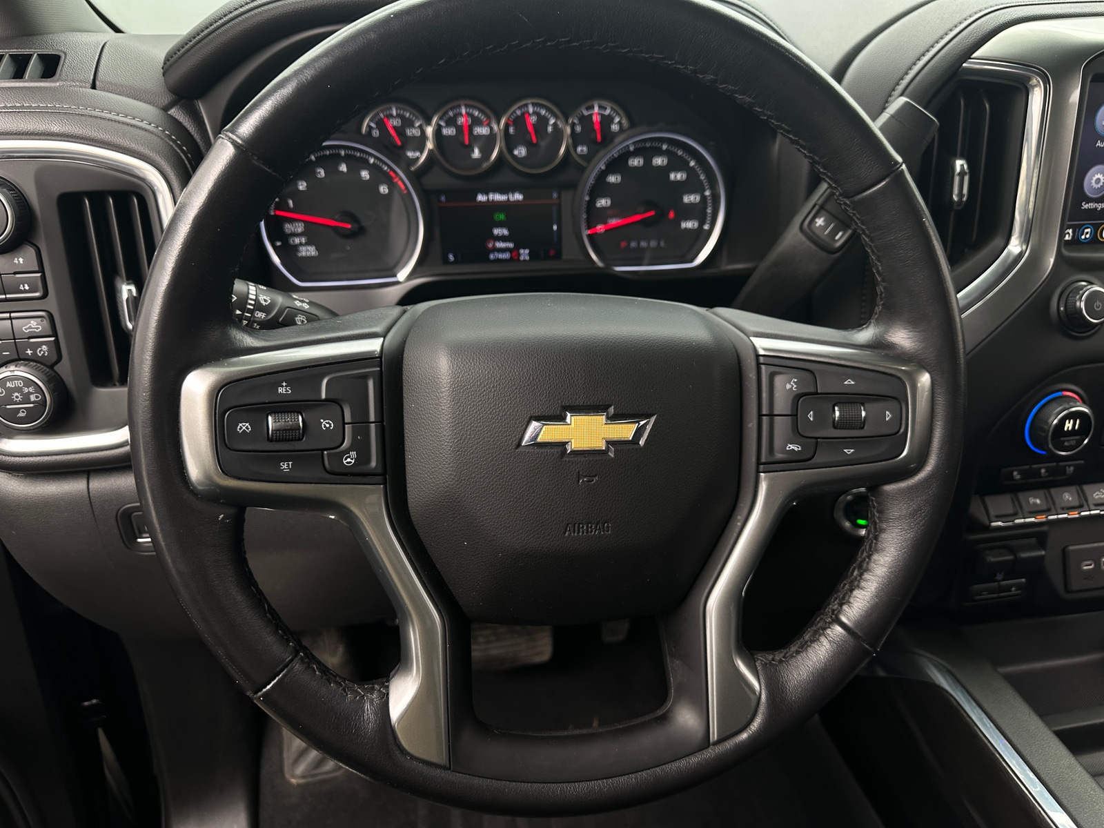 Thumbnail: 2020 Chevrolet Silverado 1500 - 4