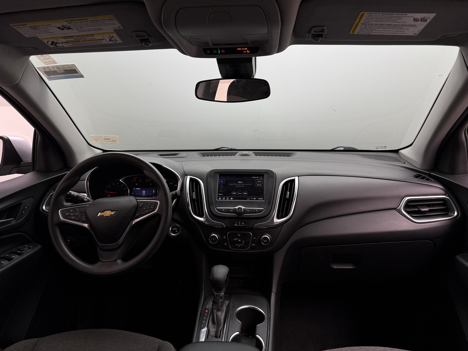 Thumbnail: 2022 Chevrolet Equinox - 3