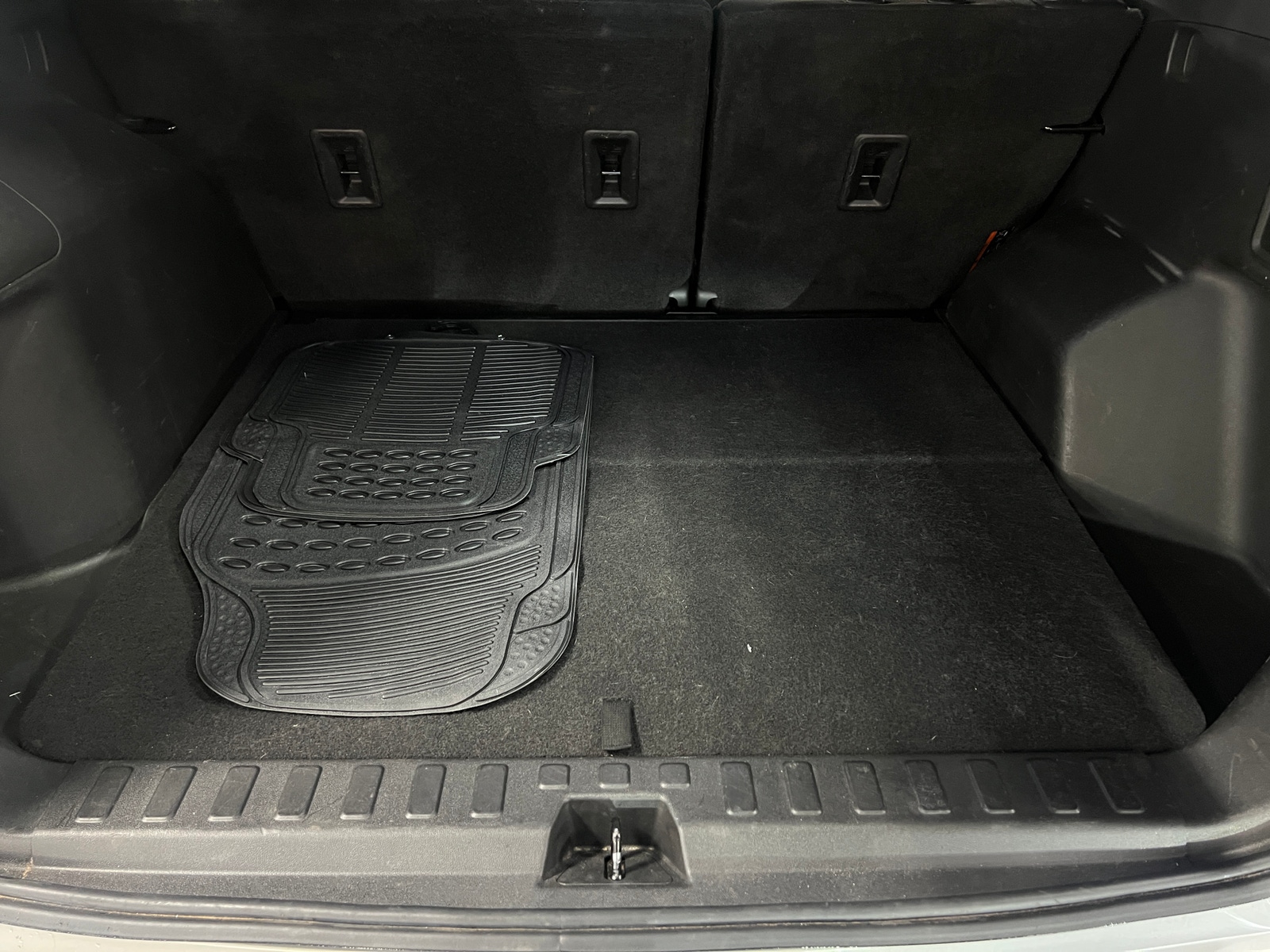 Thumbnail: 2022 Chevrolet Equinox - 7