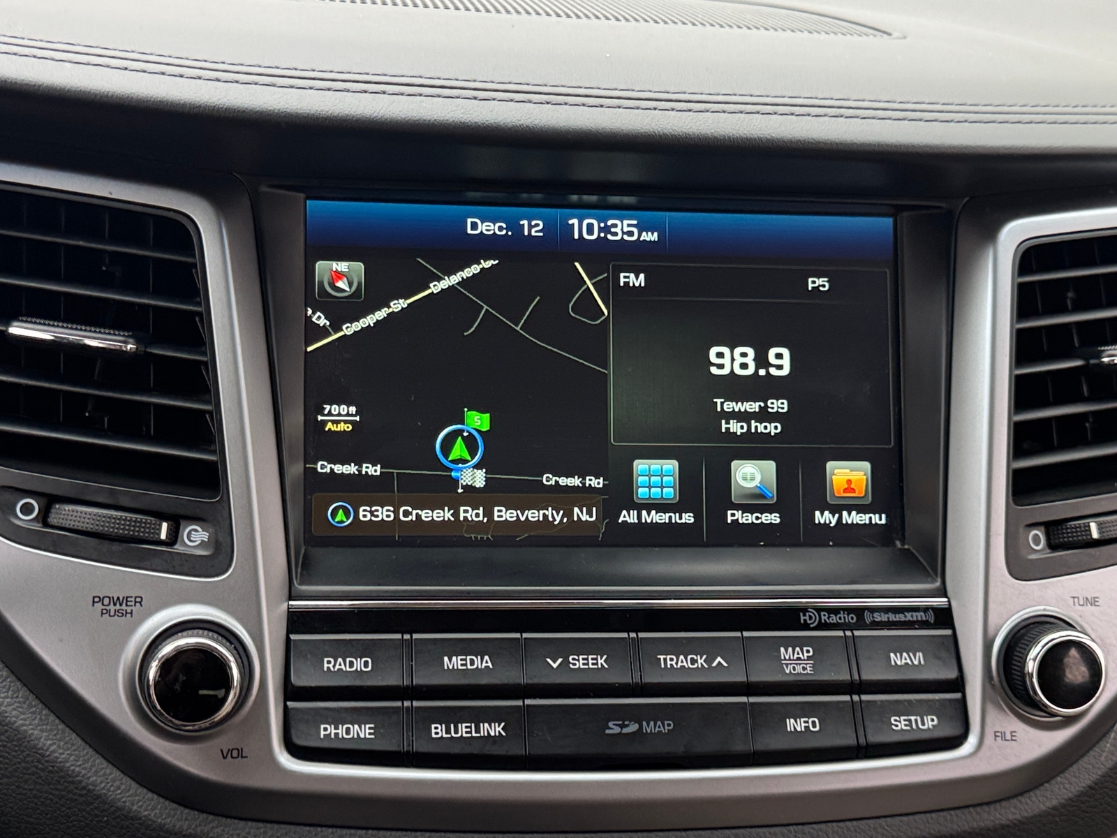 Thumbnail: 2016 Hyundai Tucson - 3