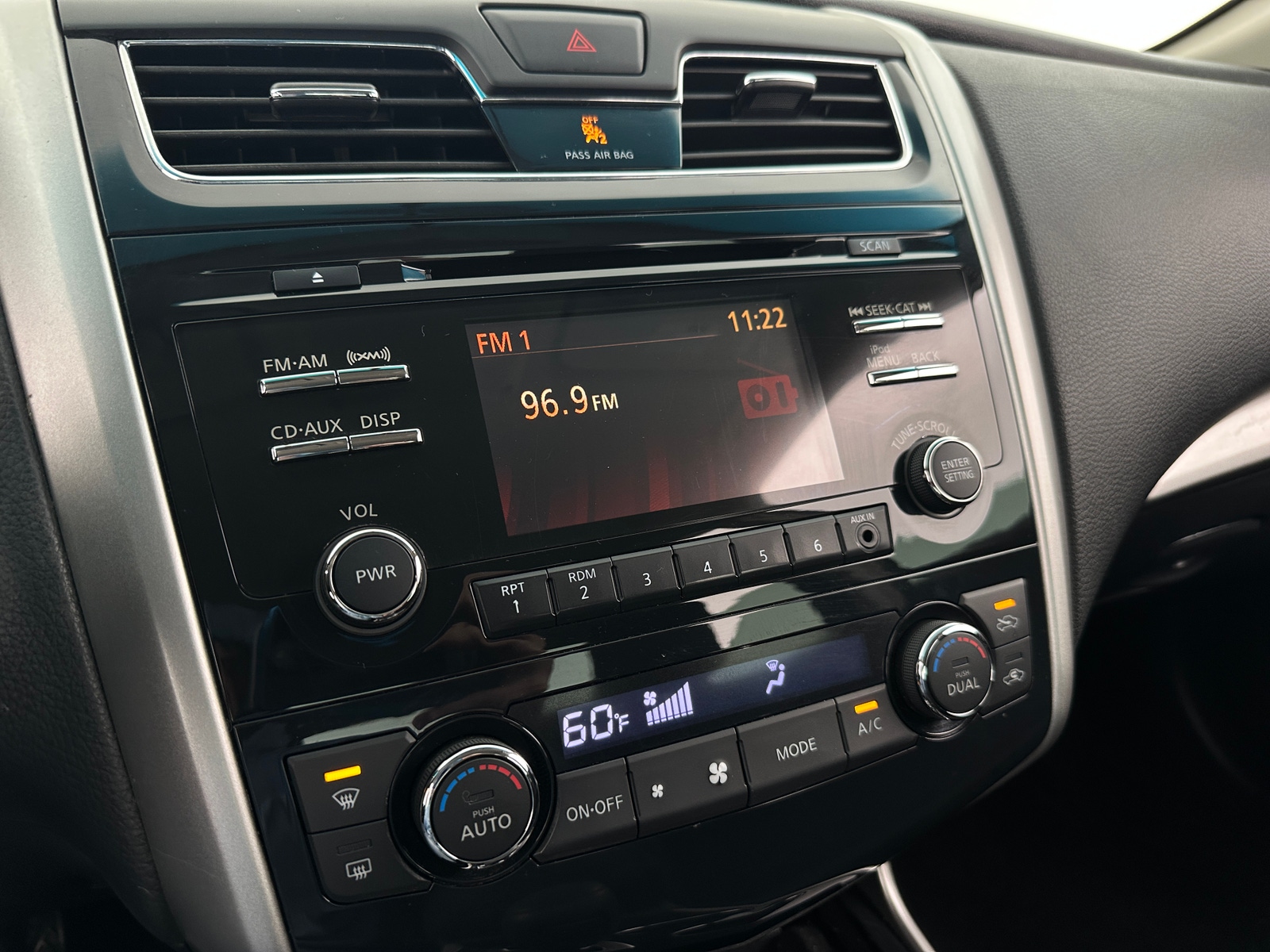 Thumbnail: 2013 Nissan Altima - 4