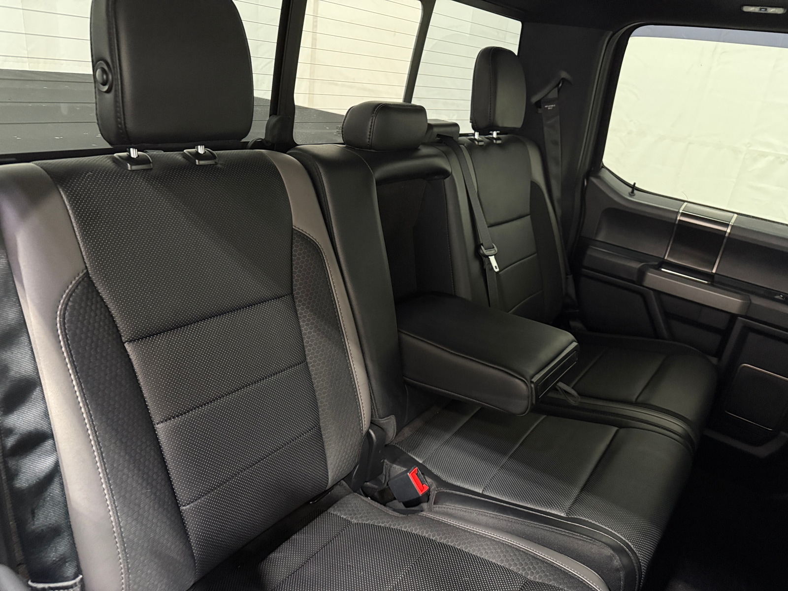 Thumbnail: 2020 Ford Econoline - 6