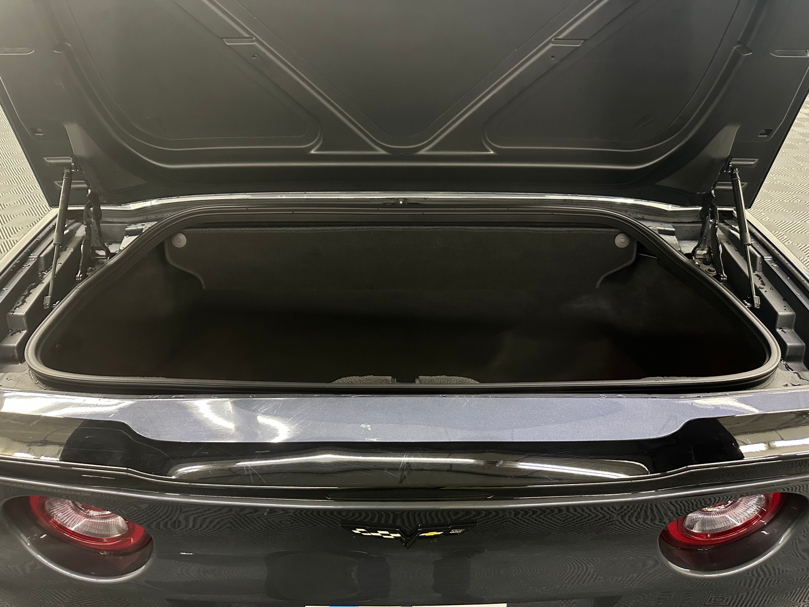 Thumbnail: 2012 Chevrolet Corvette - 5