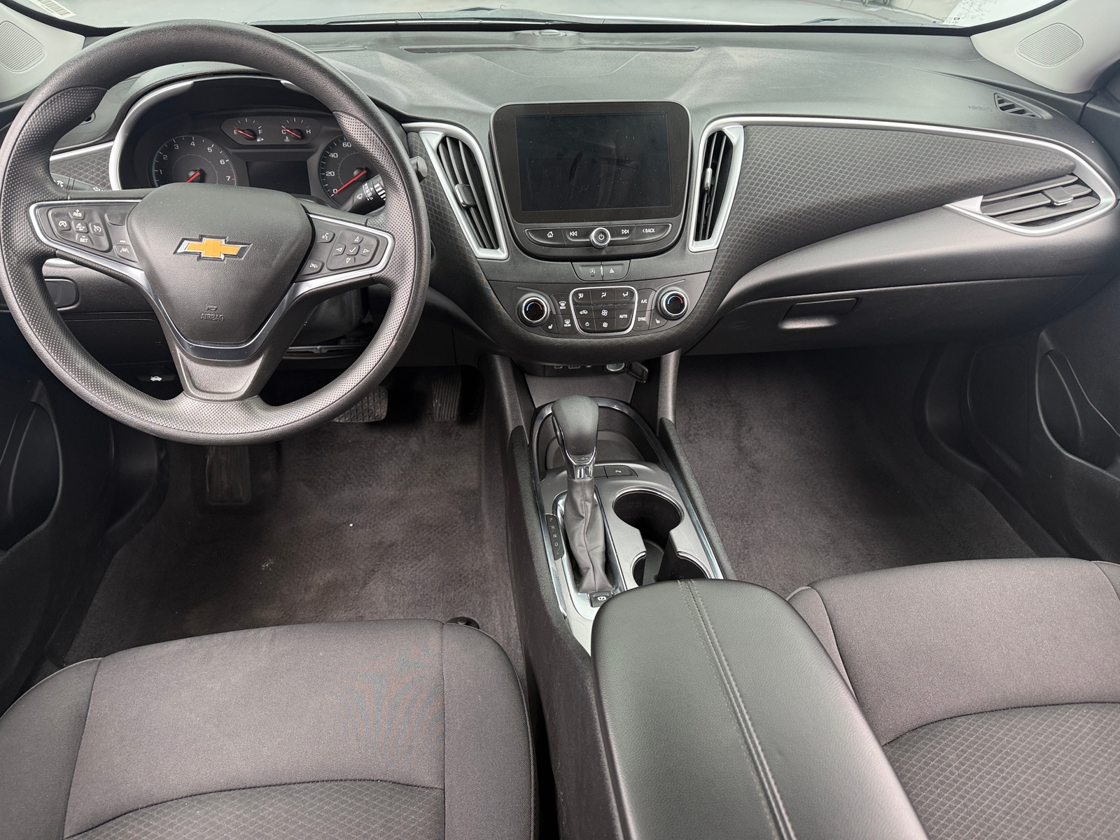 Thumbnail: 2024 Chevrolet Malibu - 3