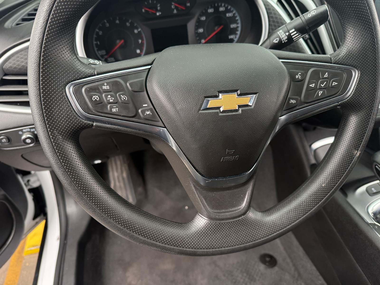 Thumbnail: 2024 Chevrolet Malibu - 5