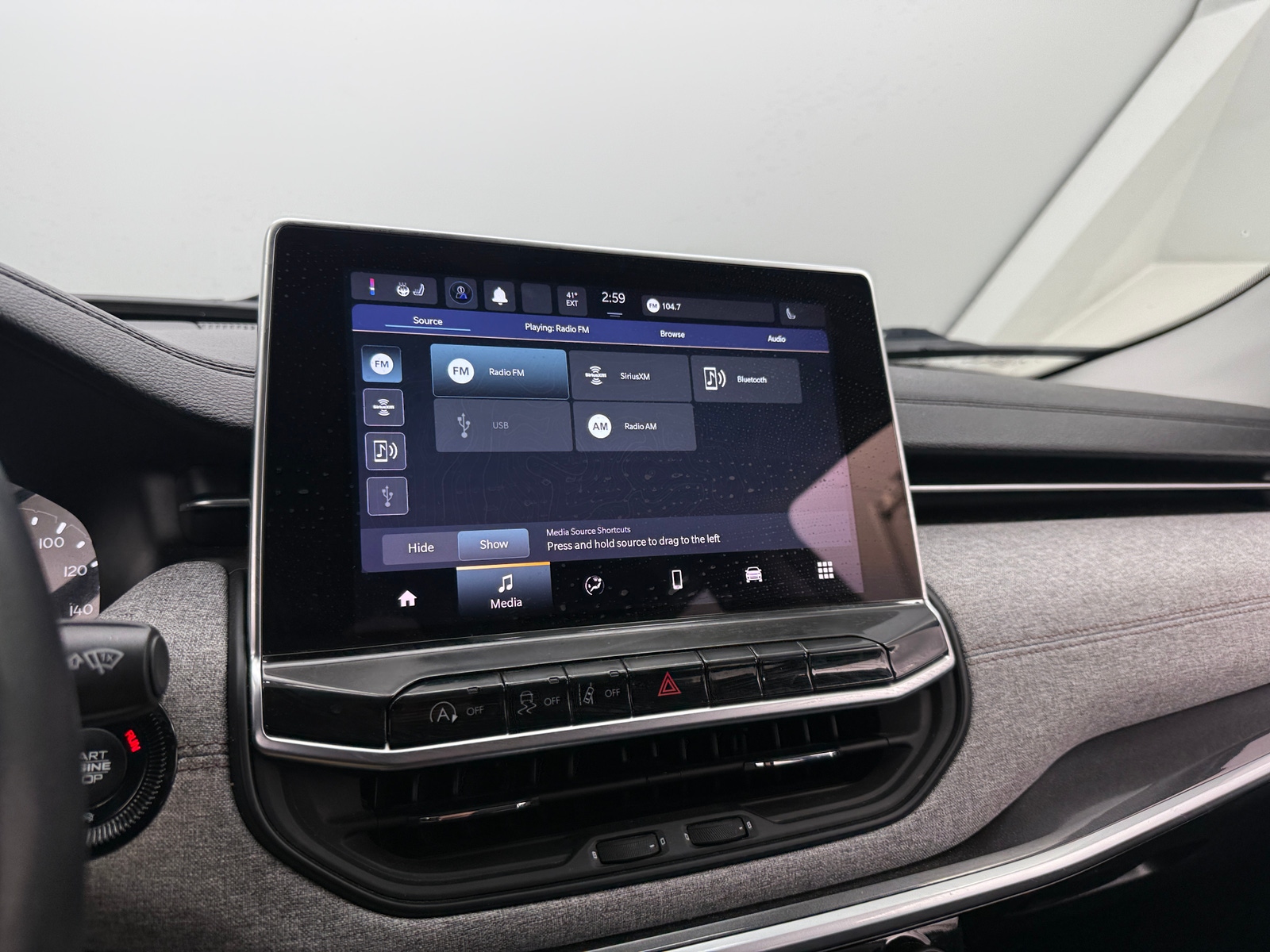 Thumbnail: 2022 Jeep Compass - 3