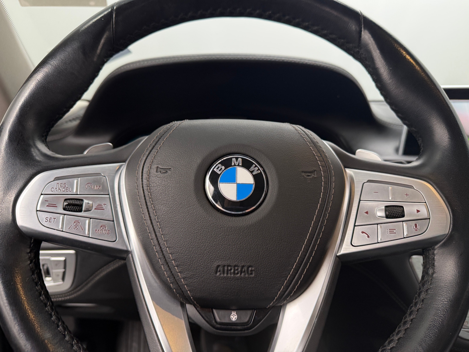 Thumbnail: 2020 BMW 7 Series - 4