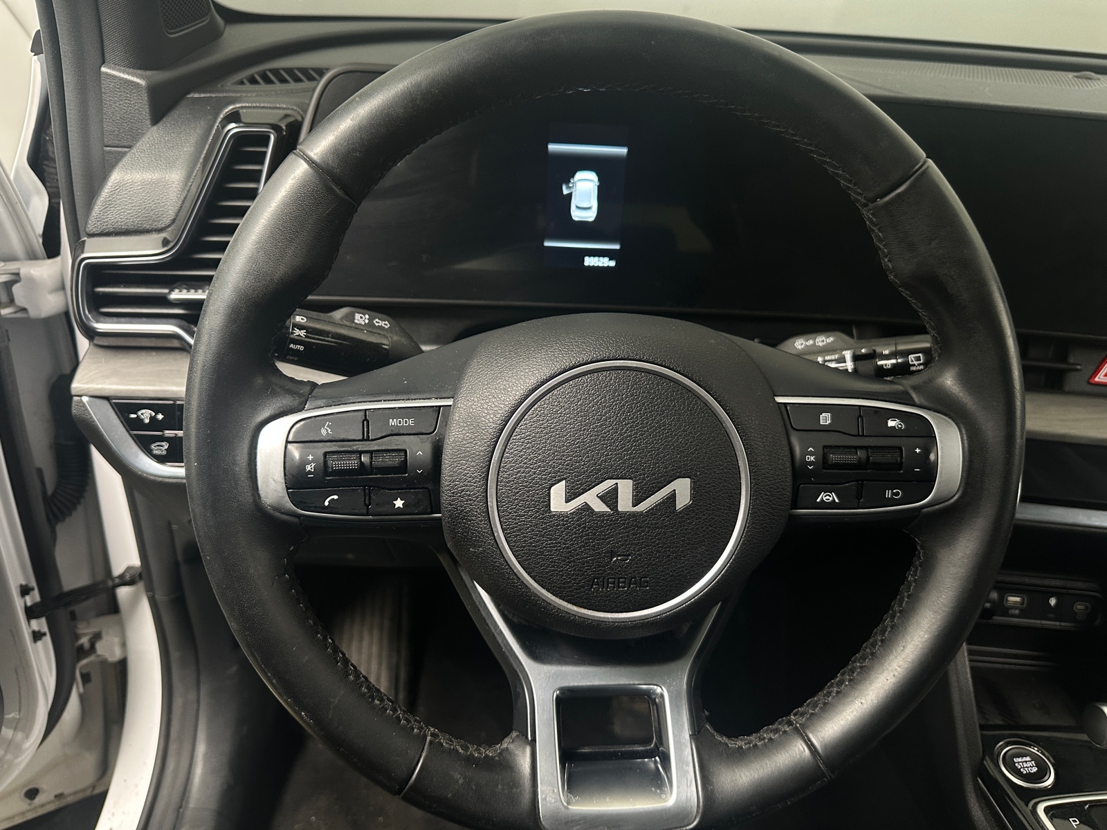 Thumbnail: 2023 Kia Sportage - 4