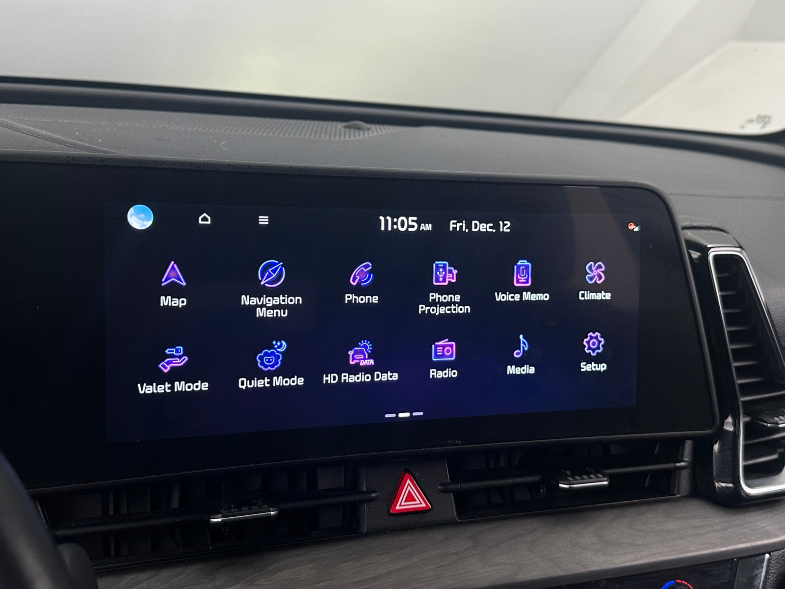 Thumbnail: 2023 Kia Sportage - 3