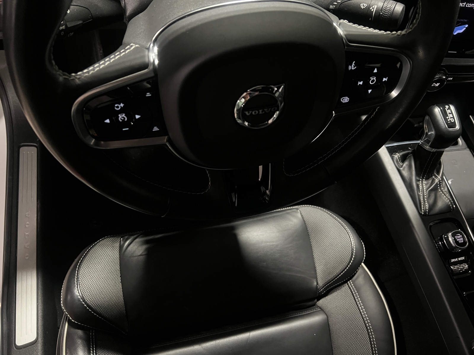 Thumbnail: 2021 Volvo S60 - 4