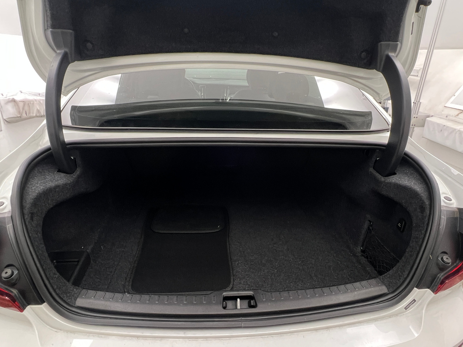 Thumbnail: 2021 Volvo S60 - 6