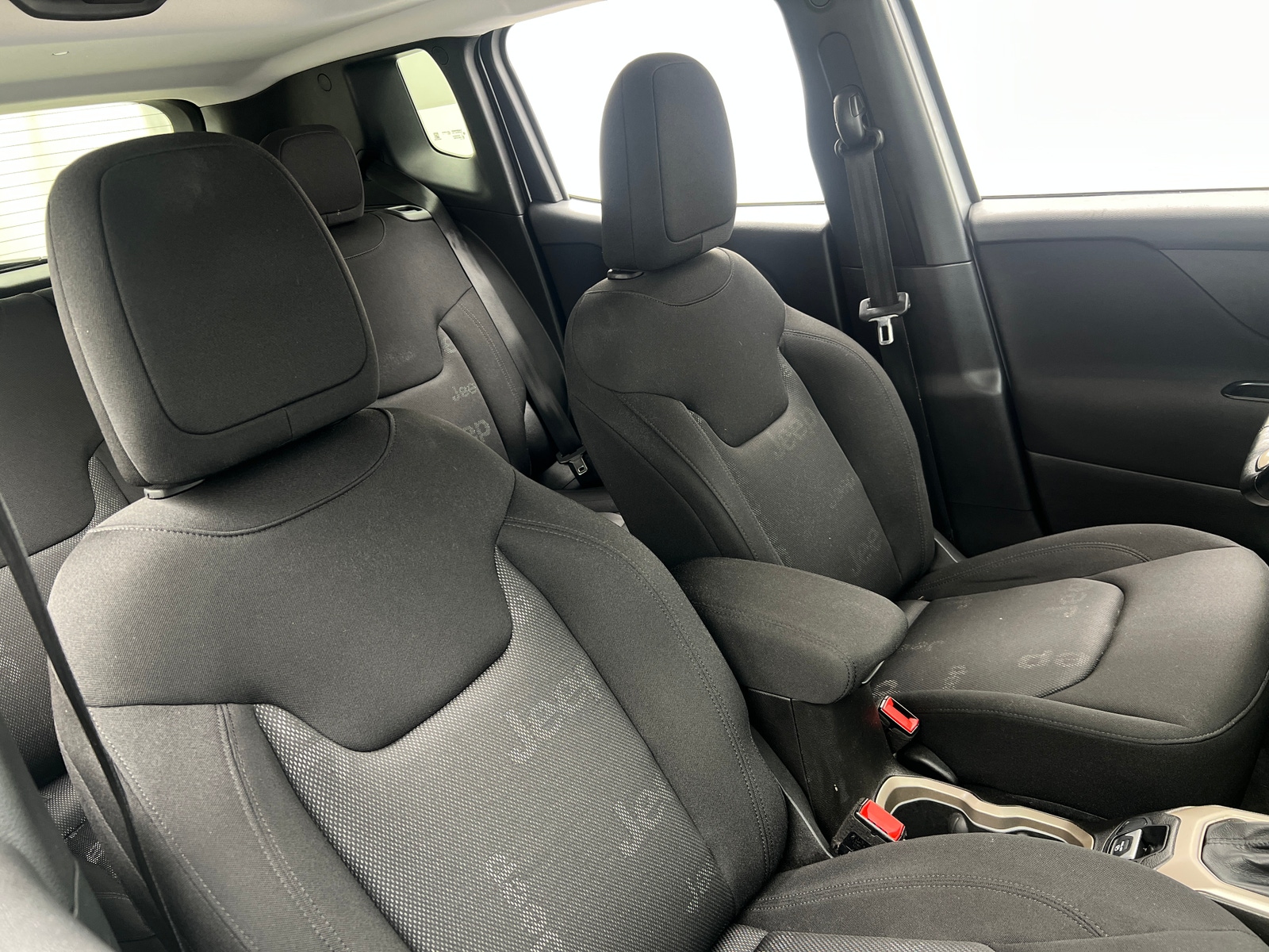 Thumbnail: 2017 Jeep Renegade - 2