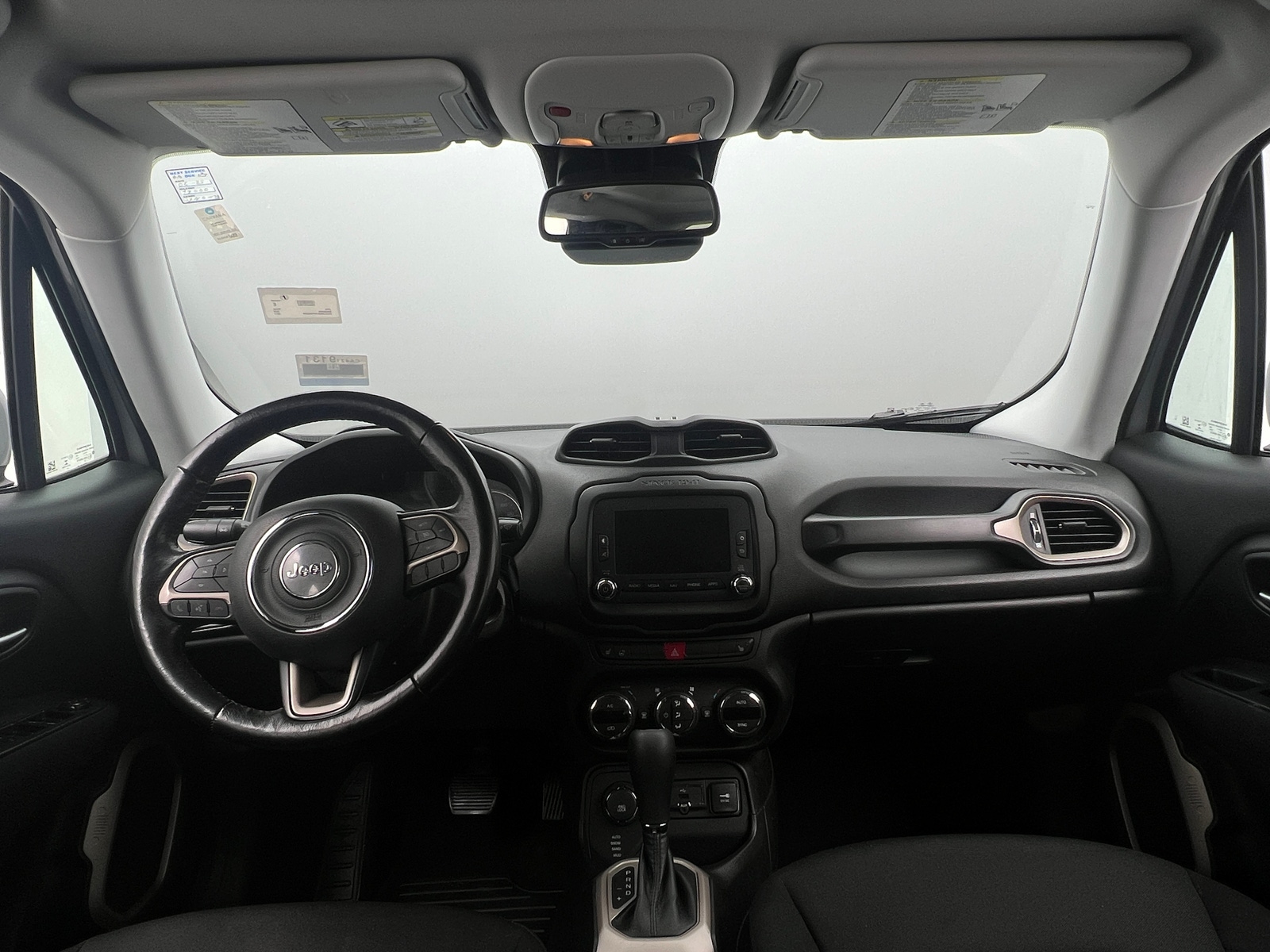 Thumbnail: 2017 Jeep Renegade - 3