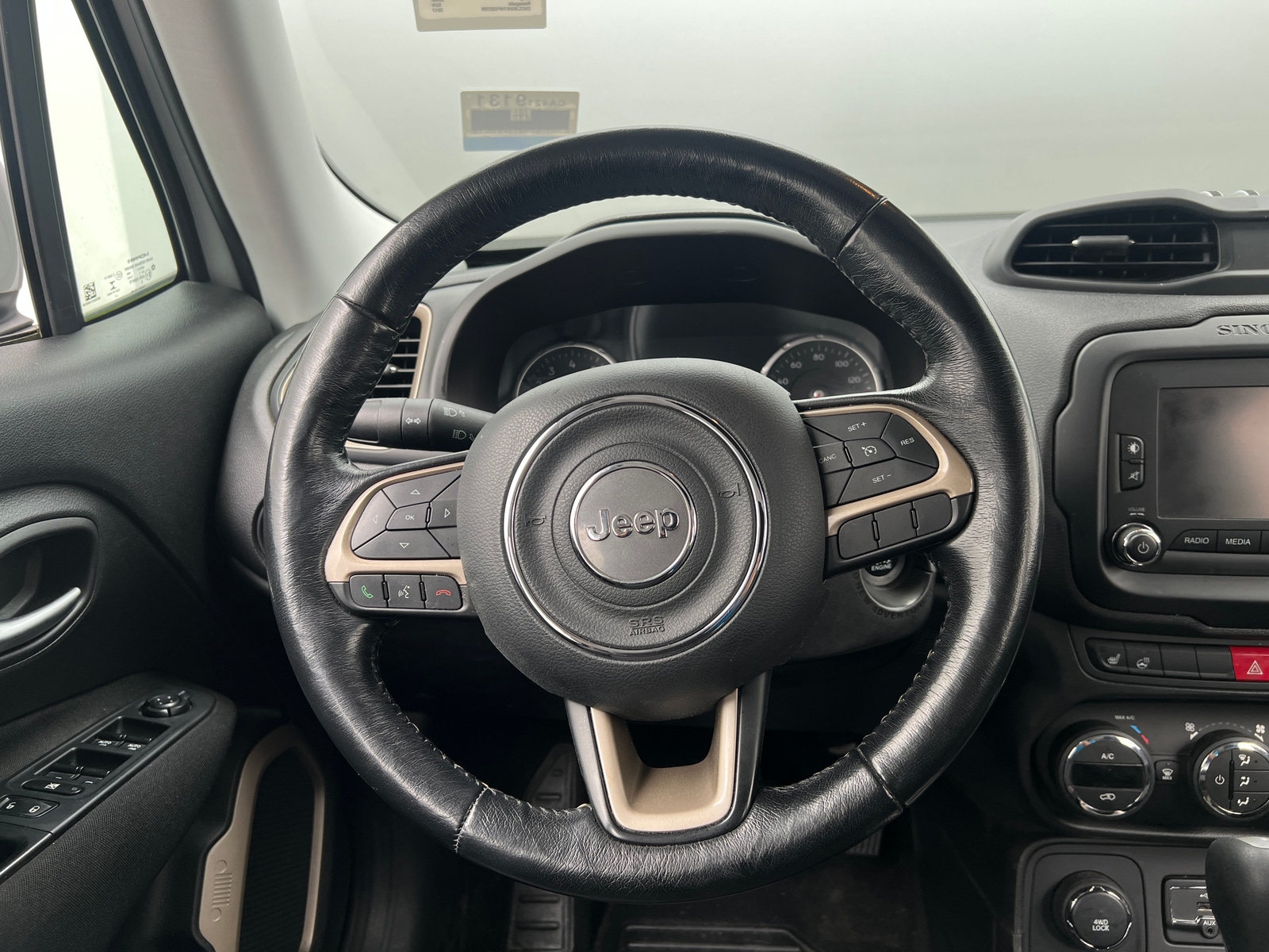 Thumbnail: 2017 Jeep Renegade - 5