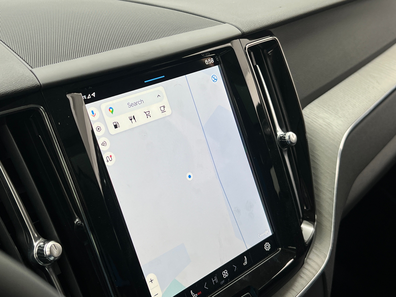 Thumbnail: 2025 Volvo XC60 - 3