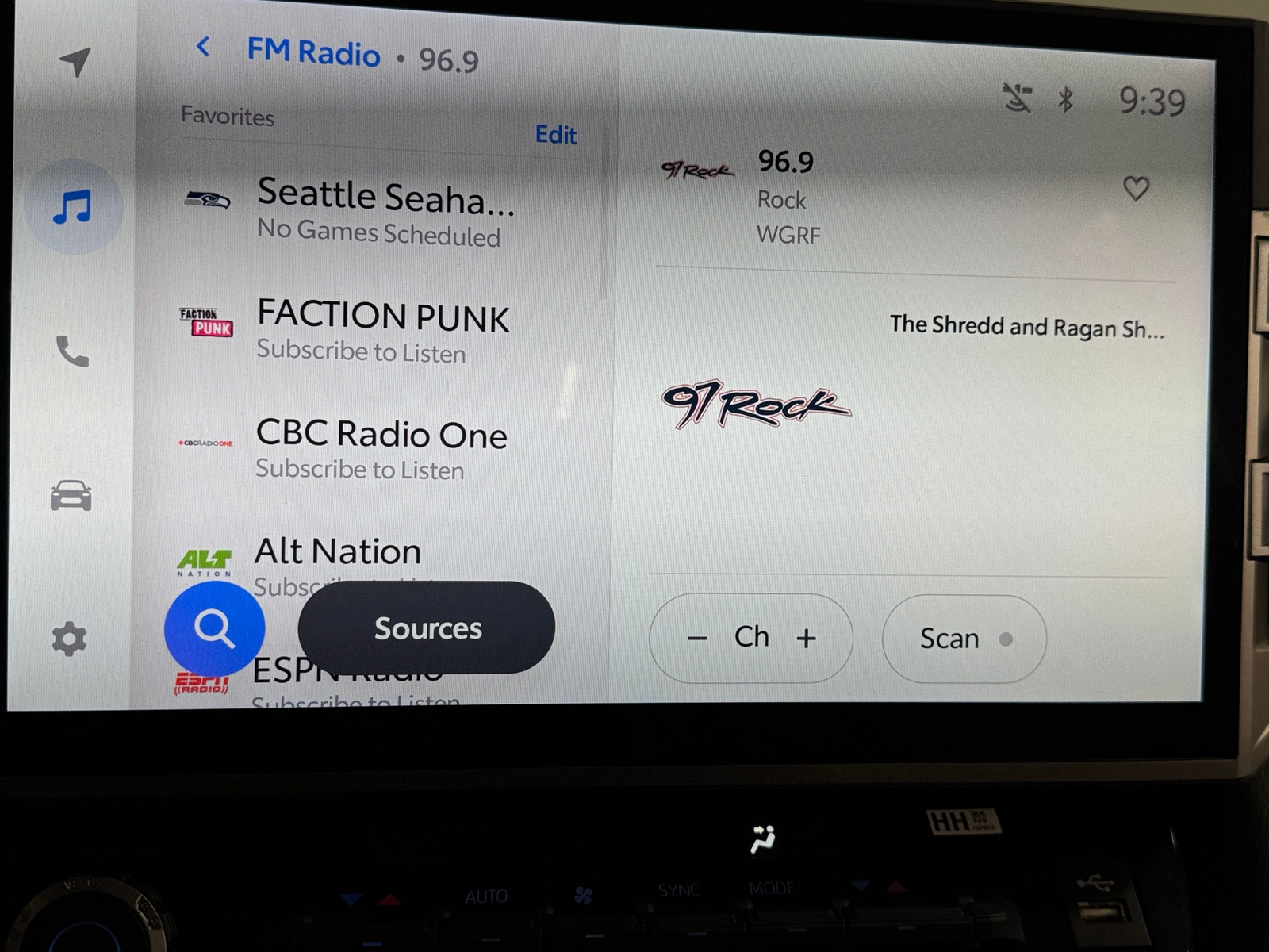 Thumbnail: 2024 Toyota Tundra - 4