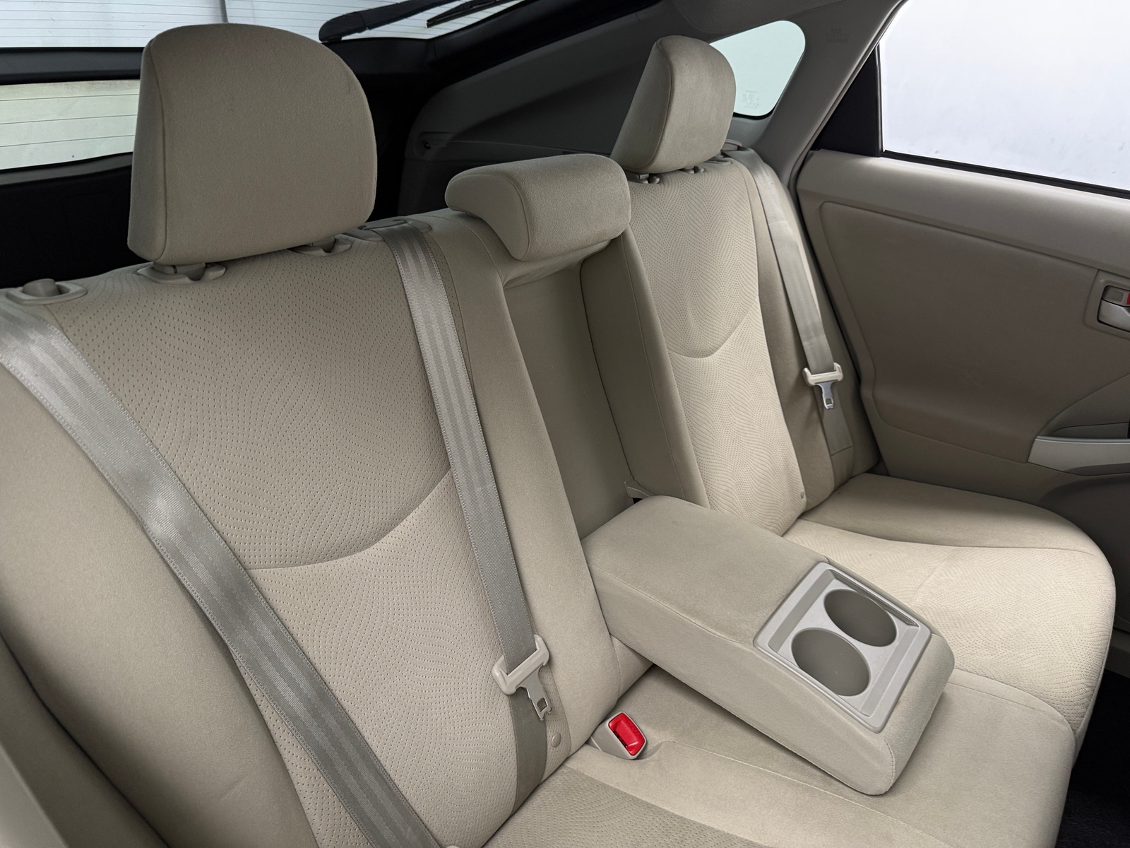 Thumbnail: 2015 Toyota Prius - 6