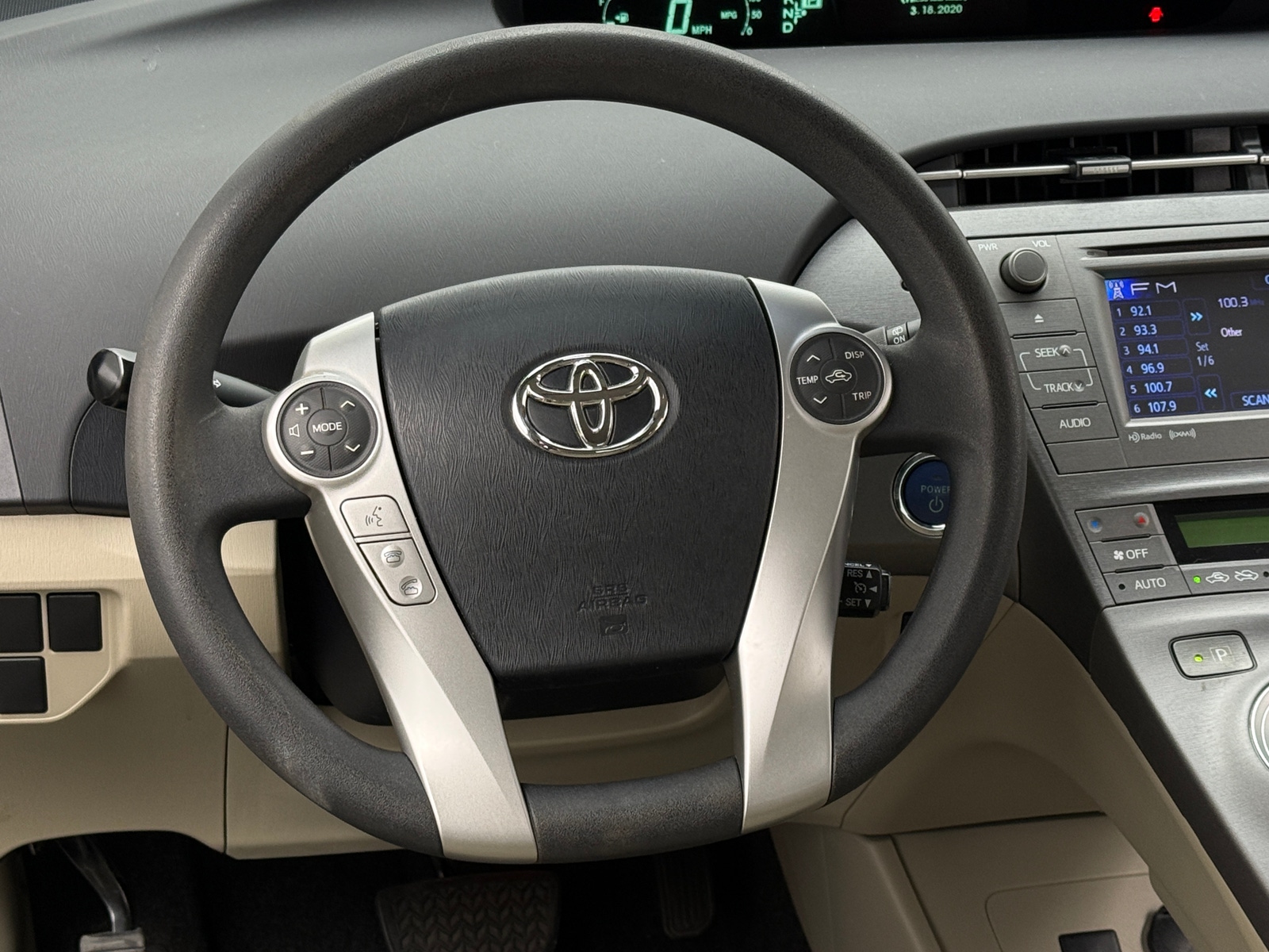 Thumbnail: 2015 Toyota Prius - 5