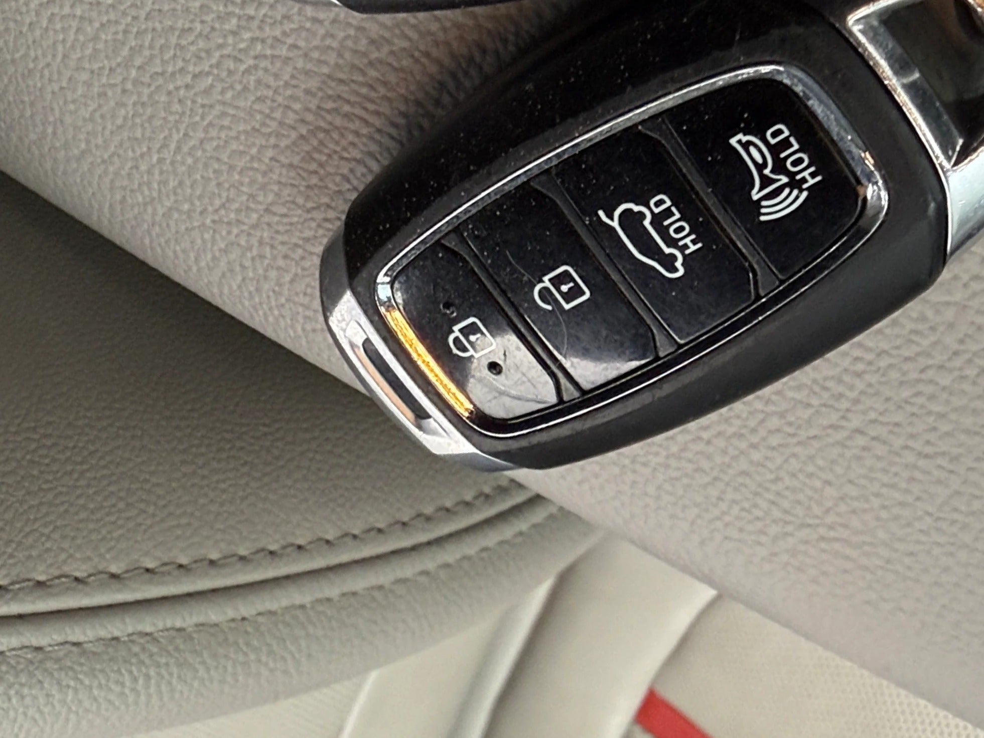 2020 Hyundai Veloster