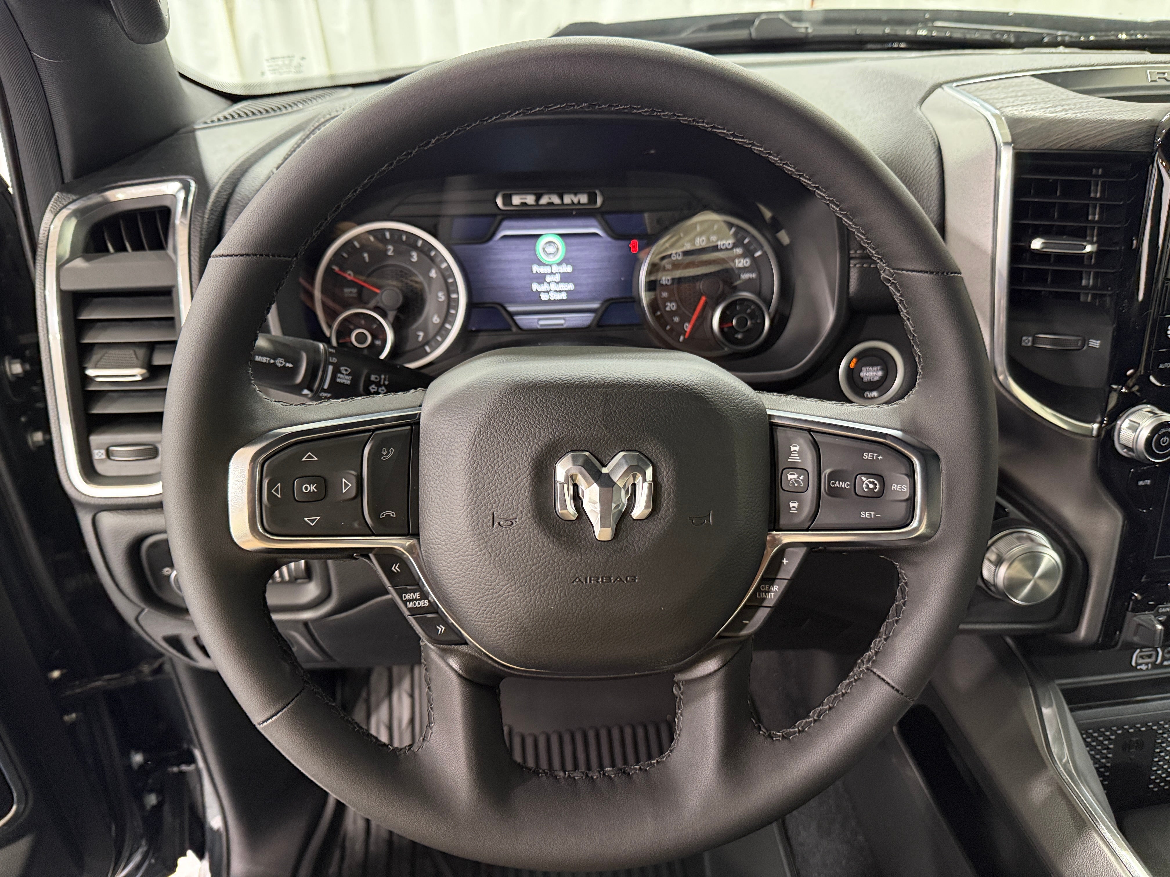 2026 RAM 1500 Laramie - Photo 9