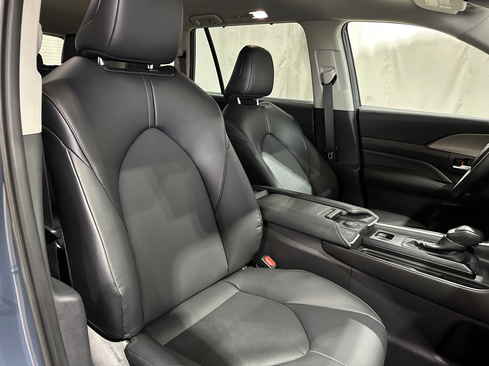 Thumbnail: 2025 Toyota Grand Highlander - 2