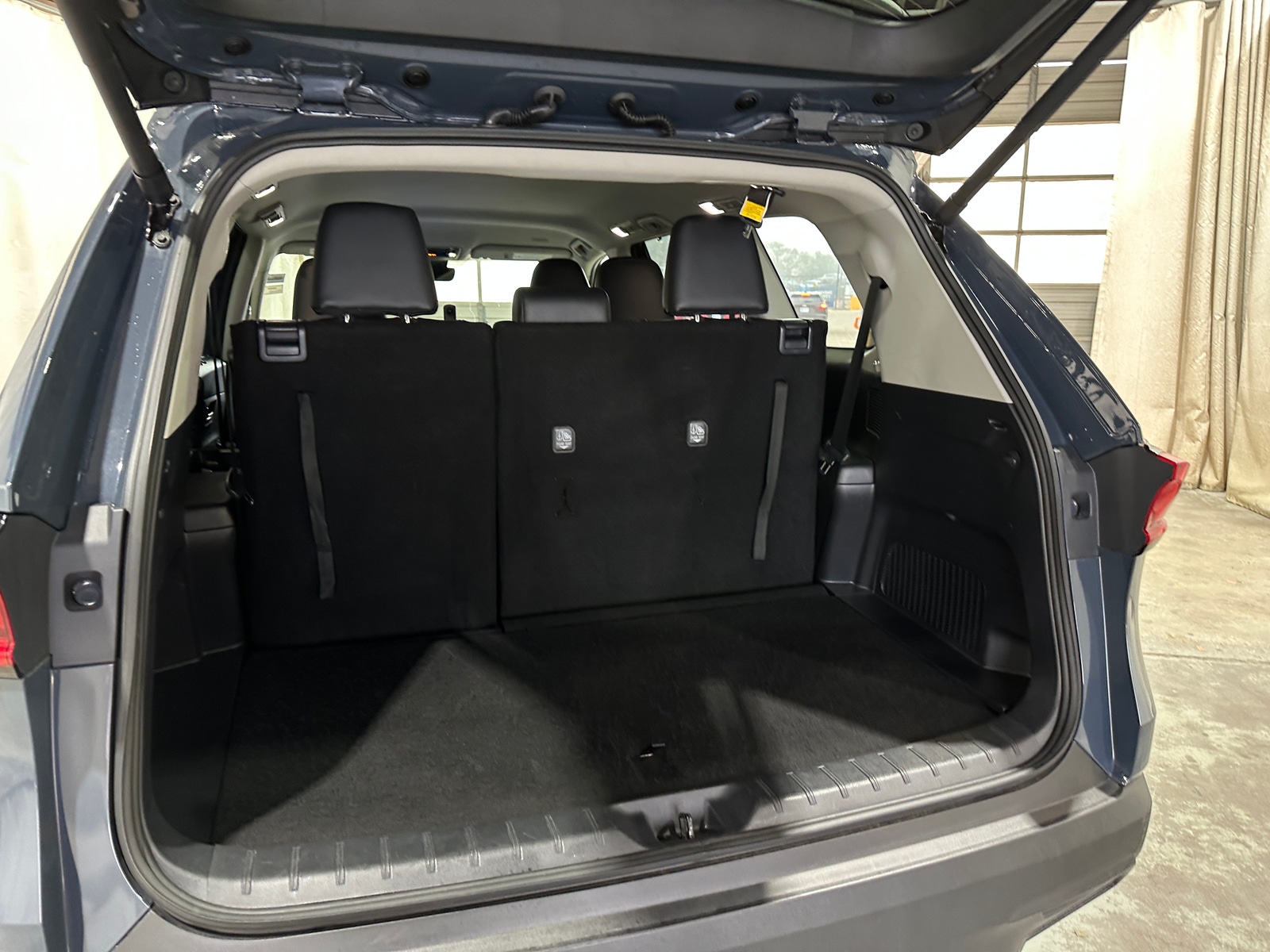 Thumbnail: 2025 Toyota Grand Highlander - 7