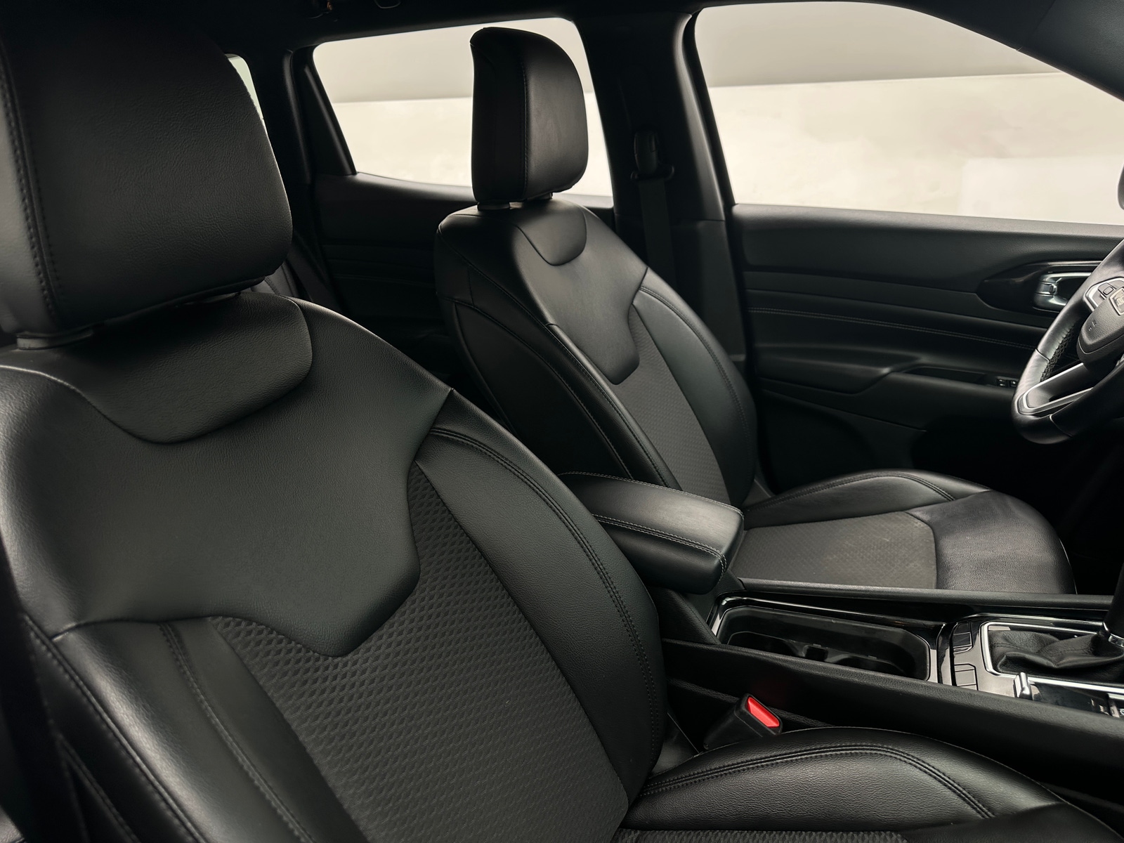 Thumbnail: 2022 Jeep Compass - 2