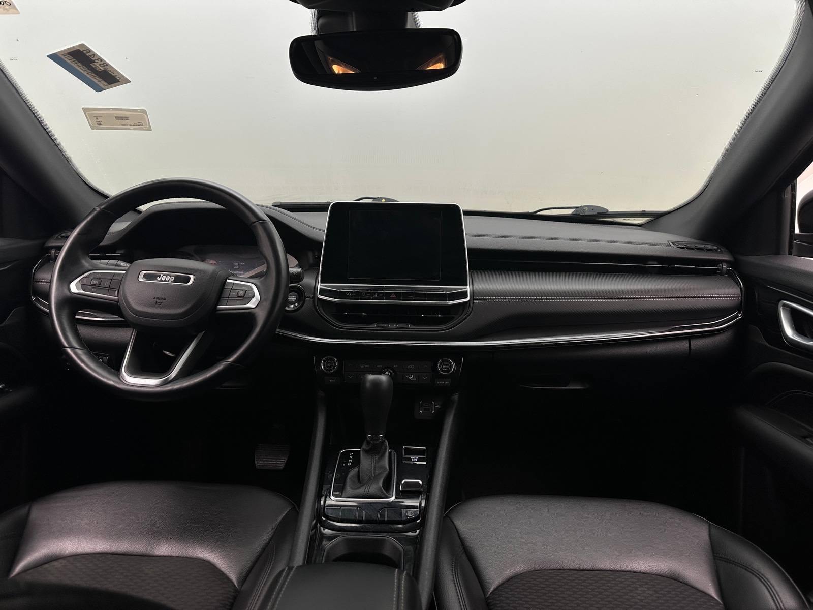 Thumbnail: 2022 Jeep Compass - 3