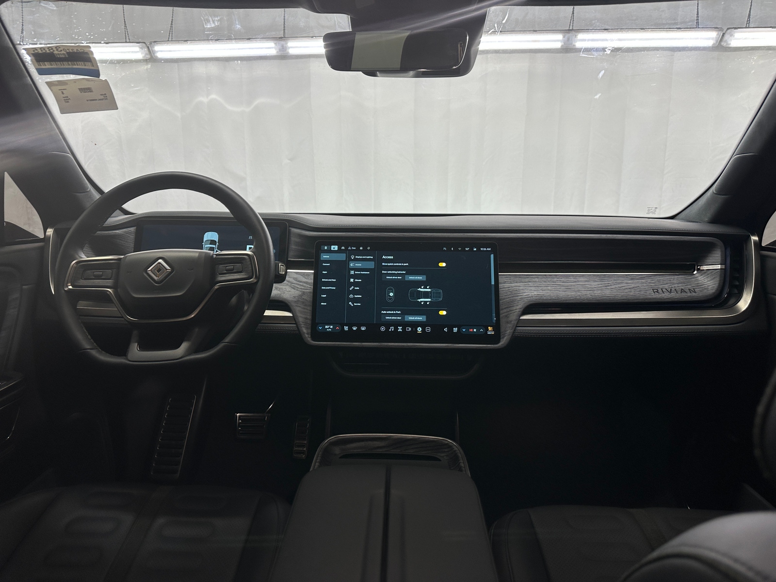 Thumbnail: 2022 Rivian R1T - 2