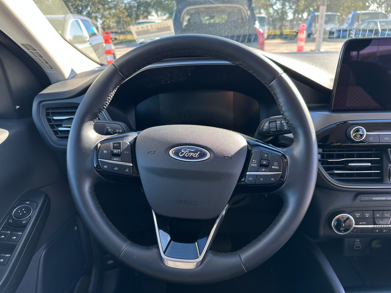 Thumbnail: 2024 Ford Escape - 5