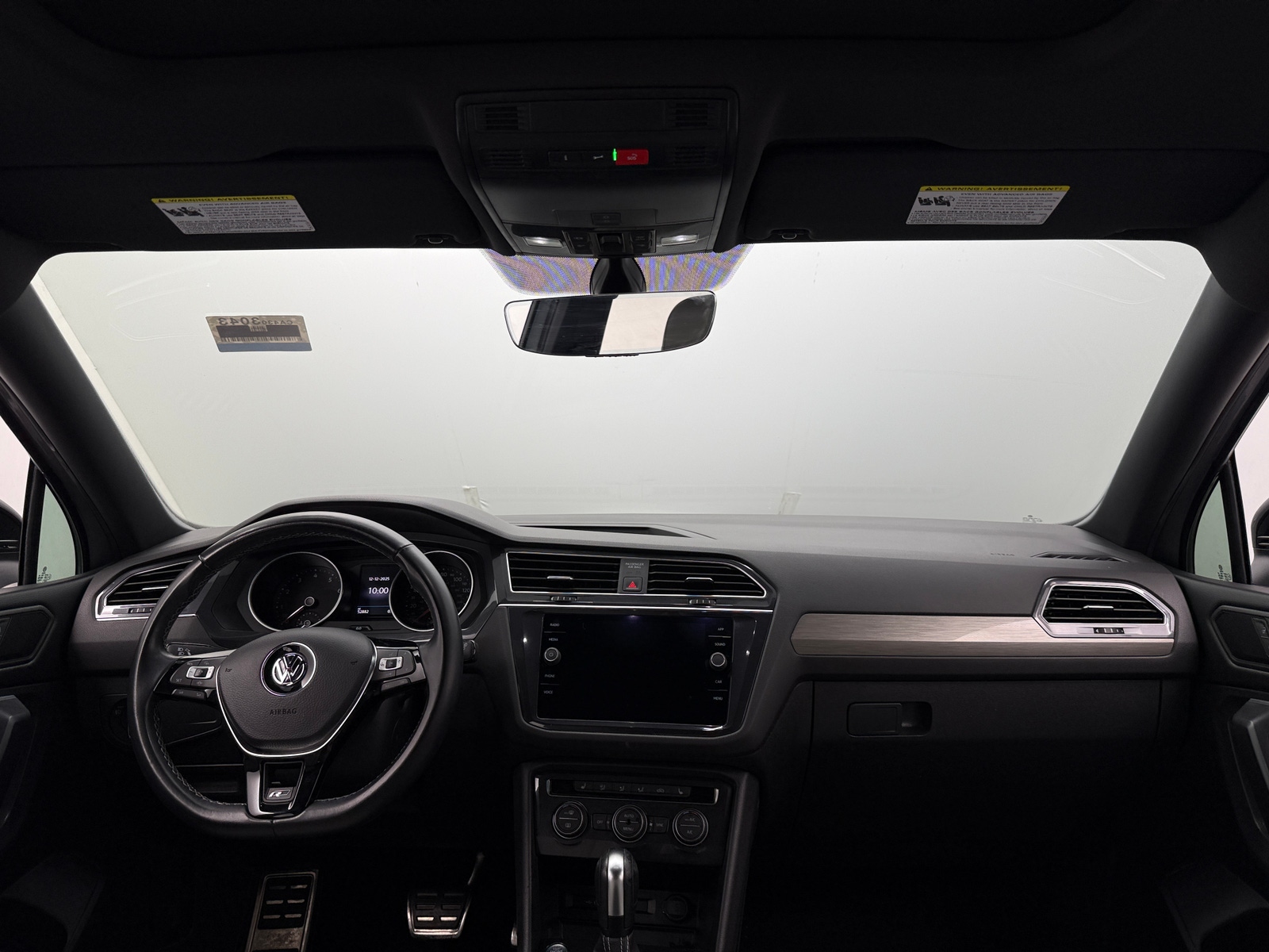 Thumbnail: 2021 Volkswagen Tiguan - 2