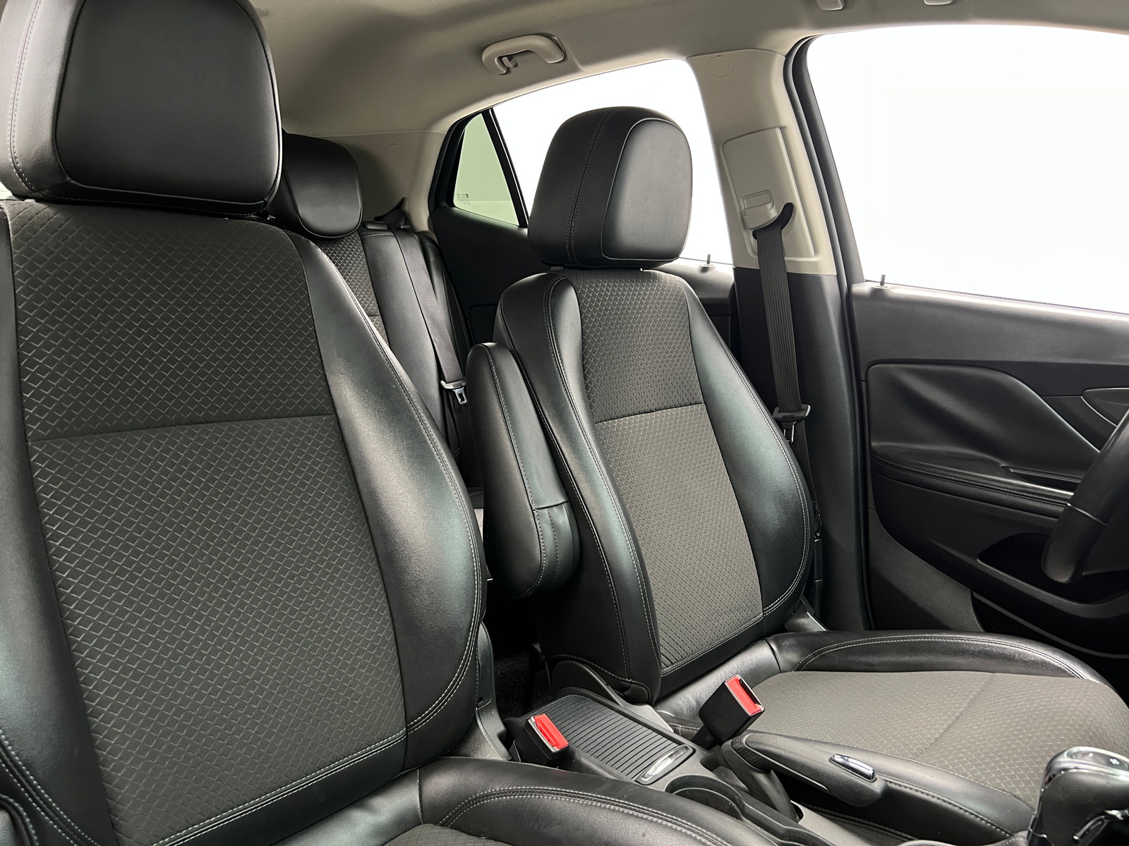 Thumbnail: 2019 Buick Encore - 2