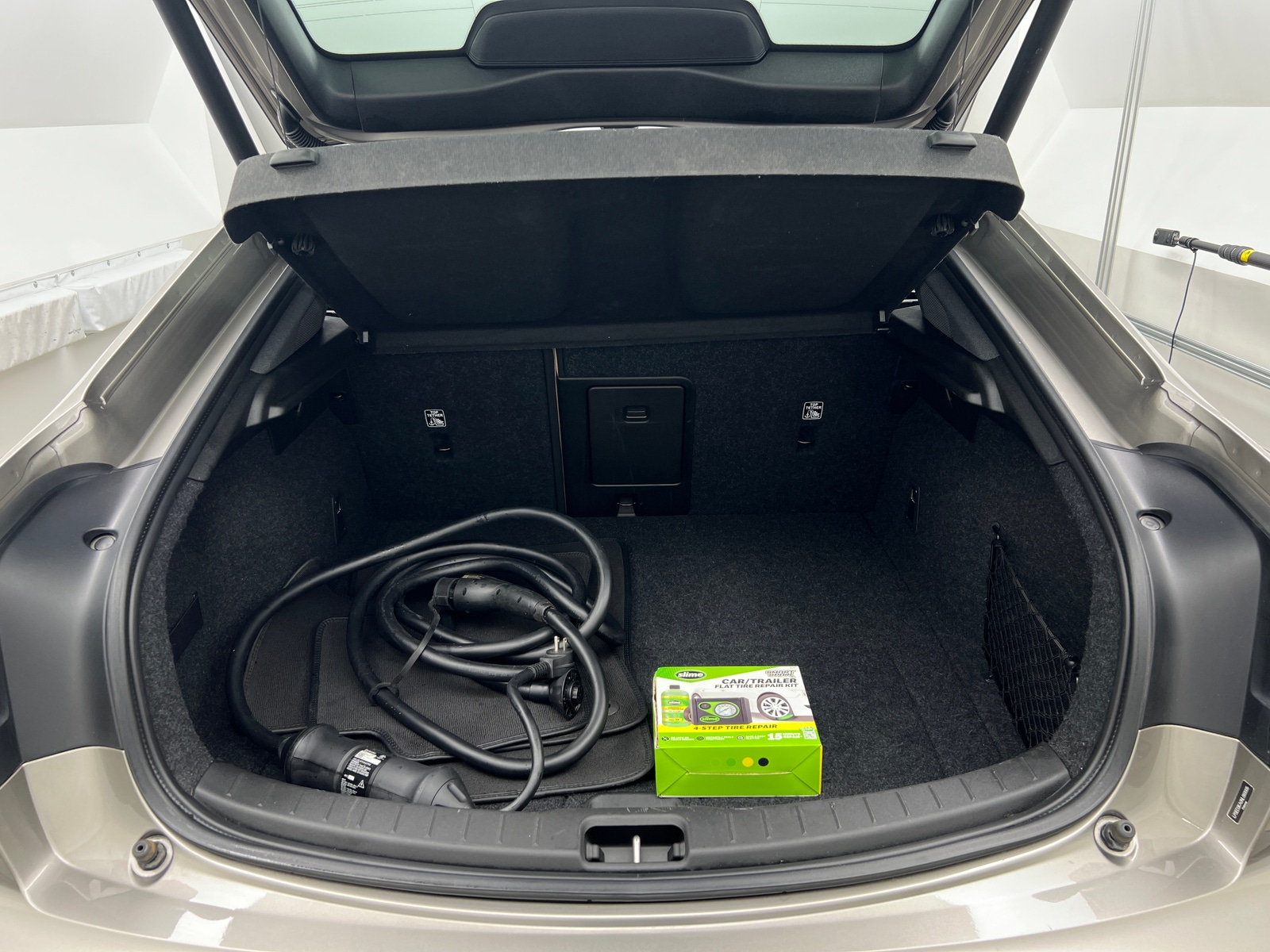 Thumbnail: 2022 Polestar 2 - 7