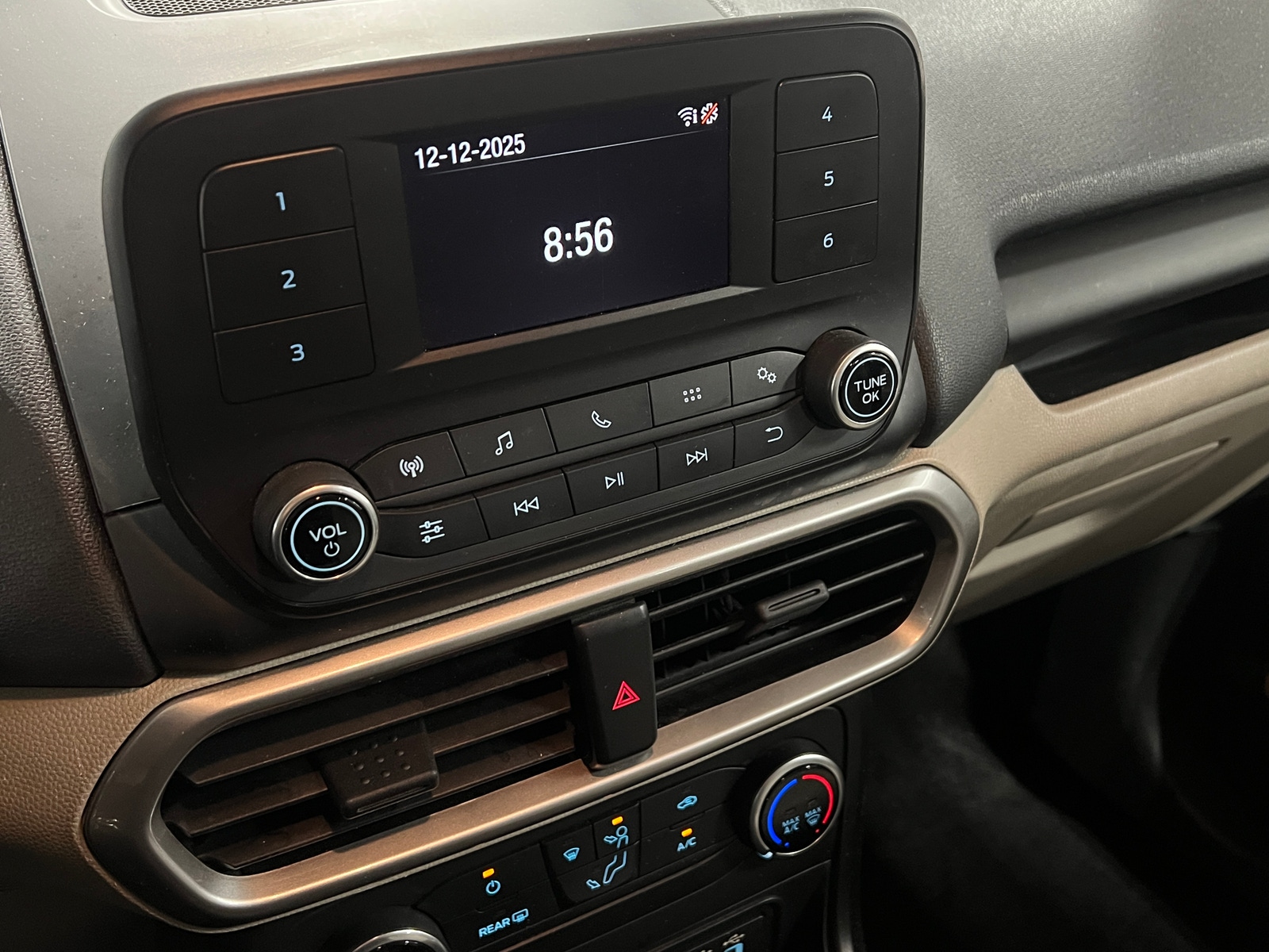 Thumbnail: 2021 Ford EcoSport - 4