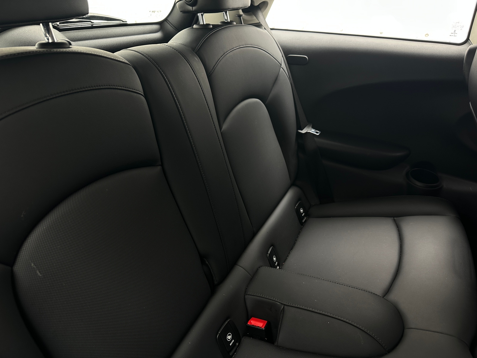 Thumbnail: 2014 MINI Cooper Hardtop - 6