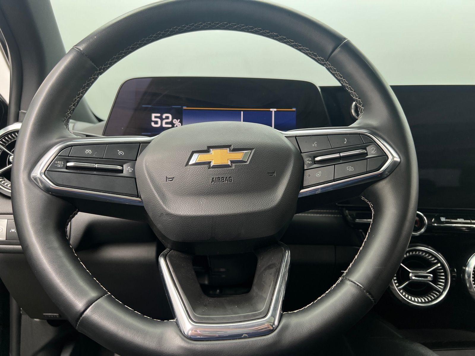 Thumbnail: 2024 Chevrolet Blazer EV - 4