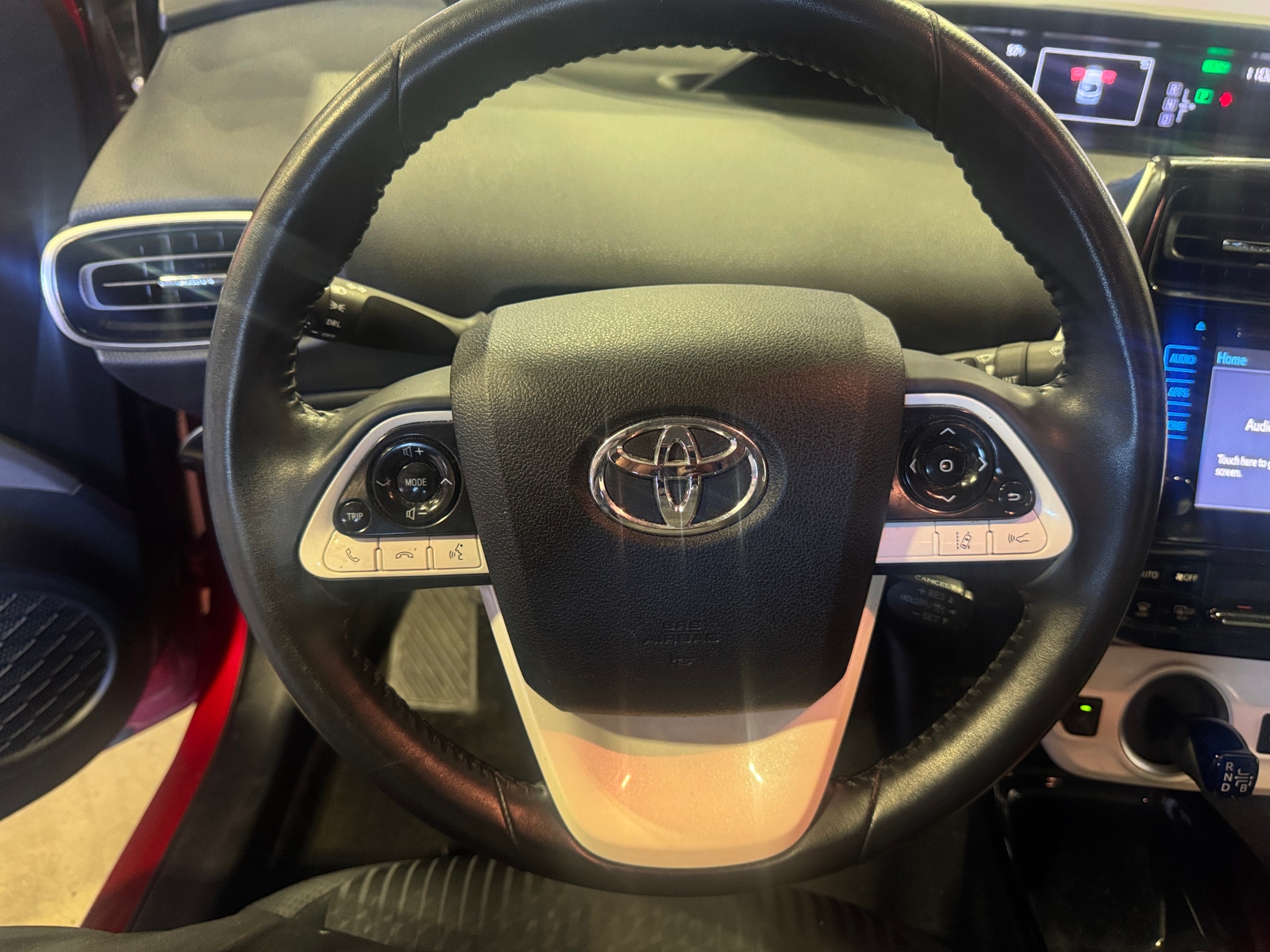 Thumbnail: 2018 Toyota Prius Prime - 5