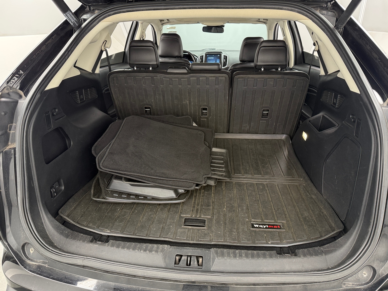 Thumbnail: 2021 Ford Edge - 6