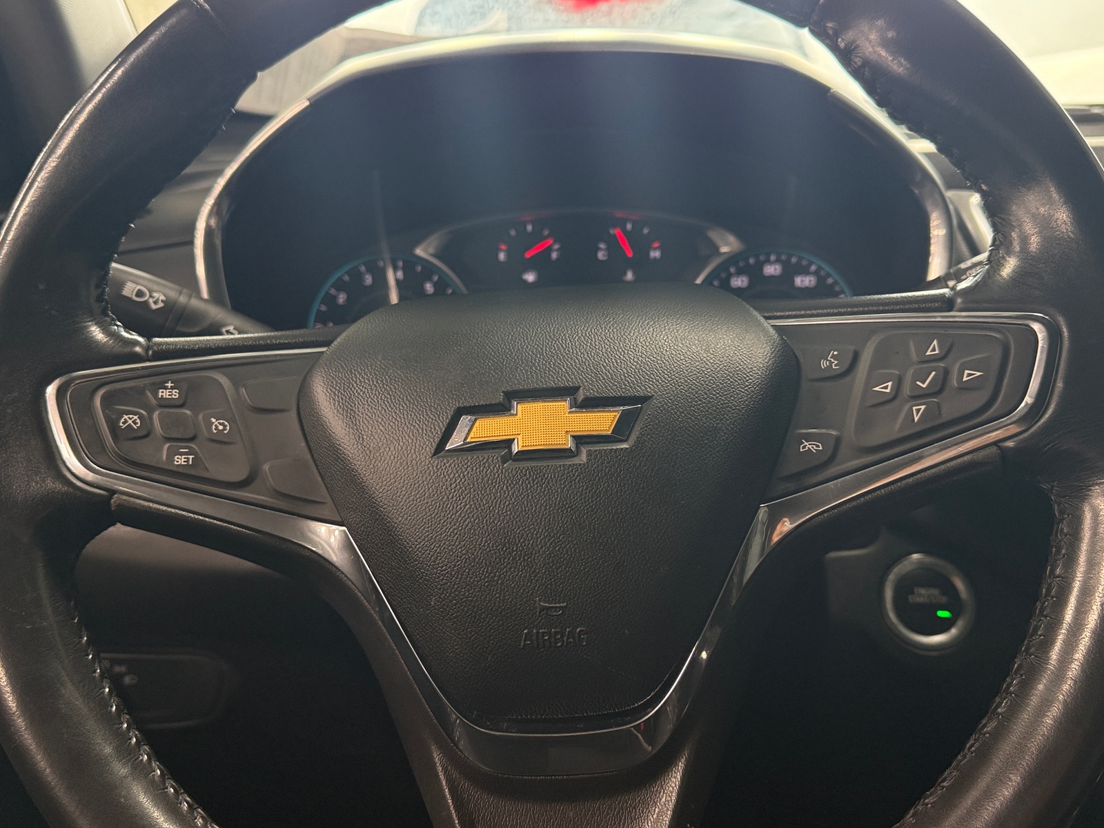 Thumbnail: 2019 Chevrolet Equinox - 5