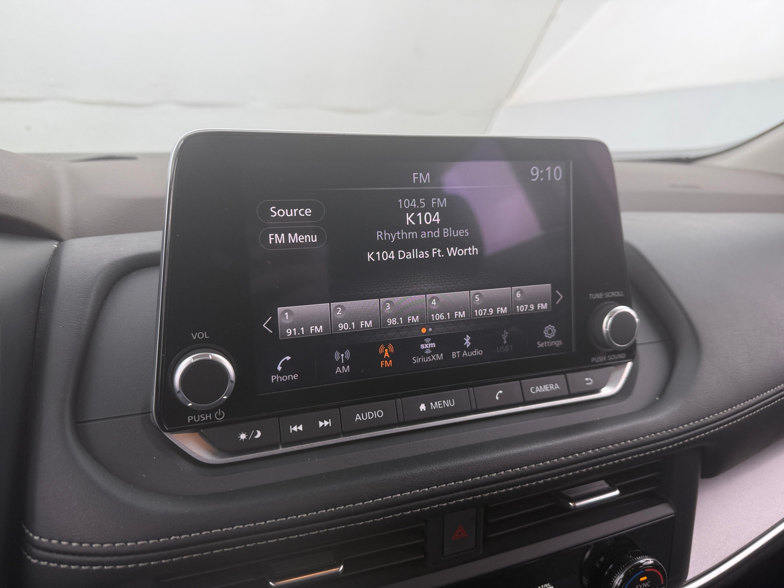 Thumbnail: 2023 Nissan Rogue - 4