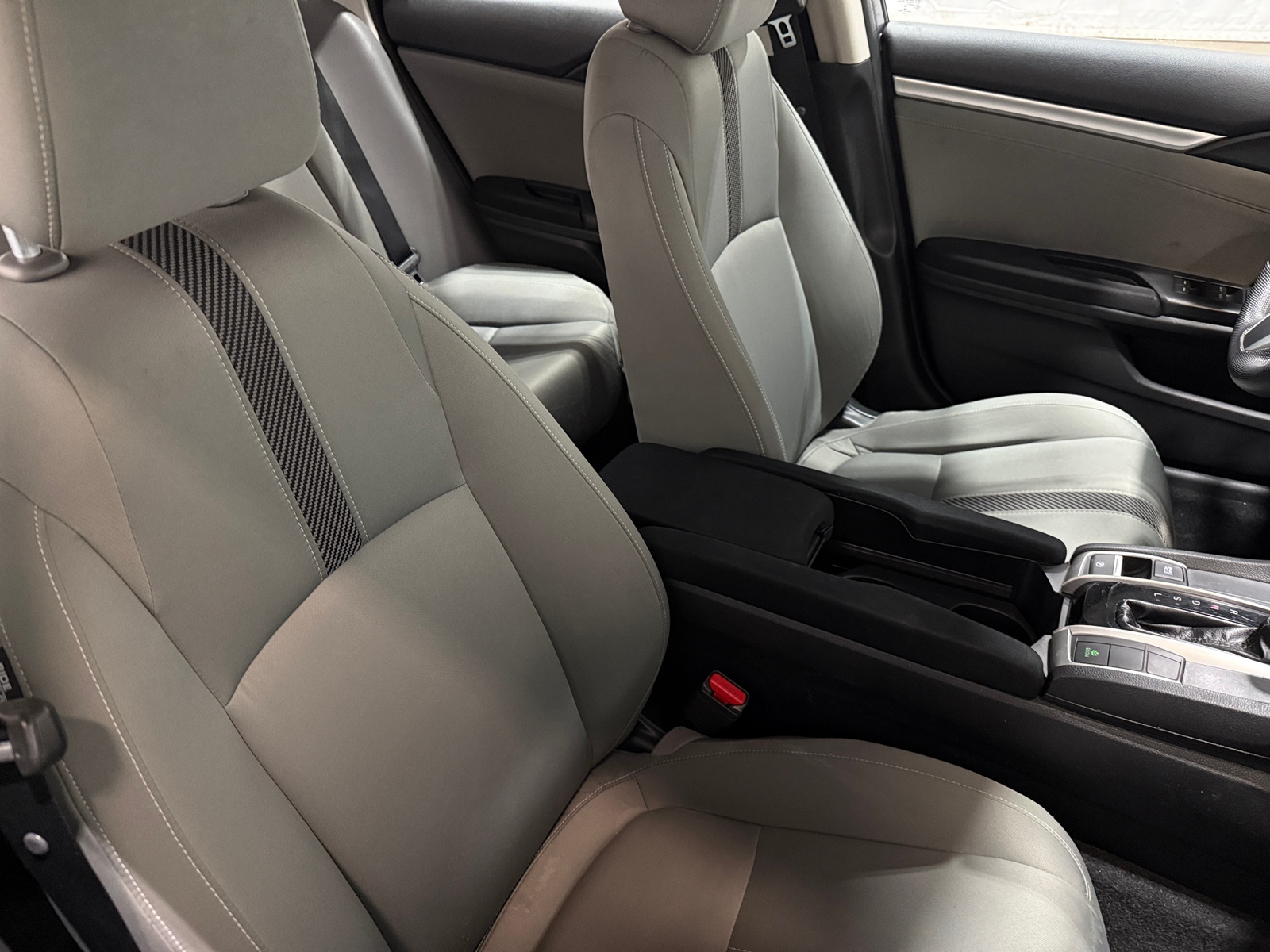 Thumbnail: 2016 Honda Civic - 2