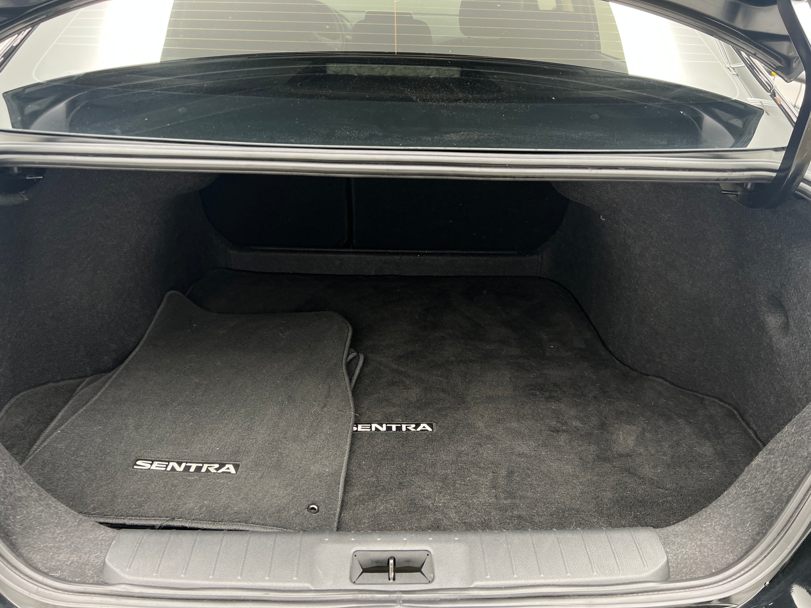 Thumbnail: 2024 Nissan Sentra - 7